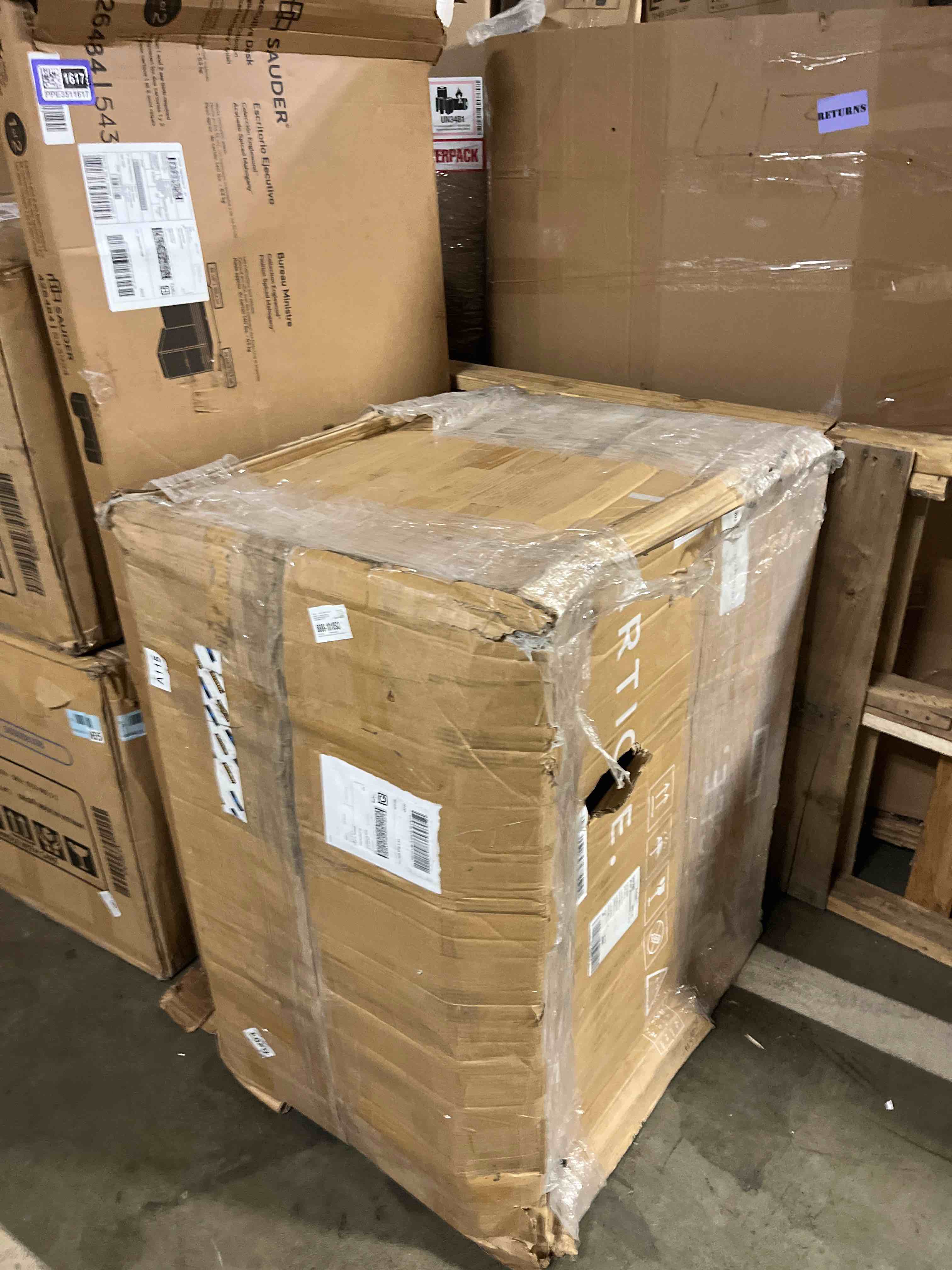 https://s3.amazonaws.com/lotting-images-prod/phillipi/PPE3511618_1757955908265.jpeg