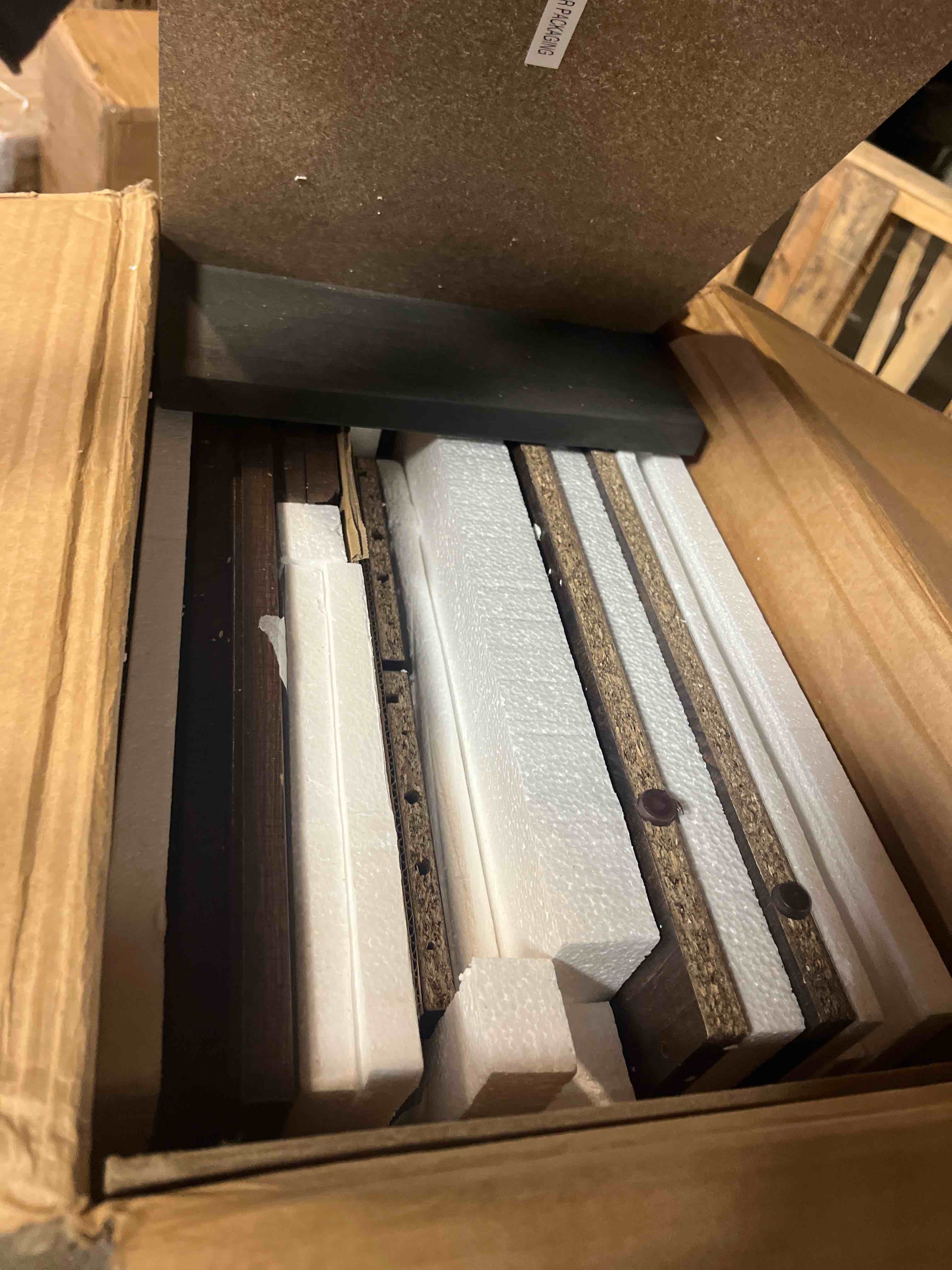 https://s3.amazonaws.com/lotting-images-prod/phillipi/PPE3511643_1757965104066.jpeg
