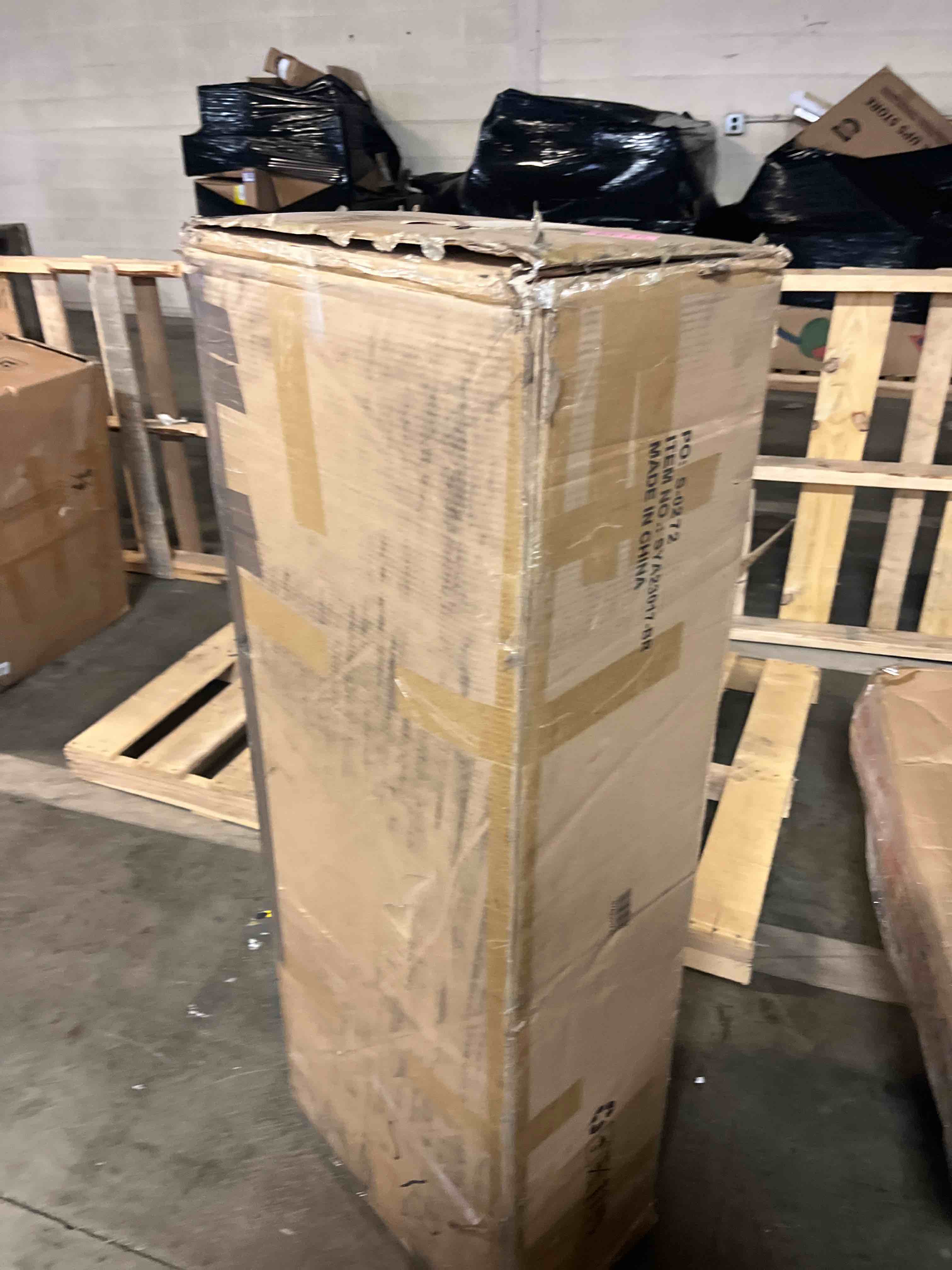 https://s3.amazonaws.com/lotting-images-prod/phillipi/PPE3511643_1757965130315.jpeg