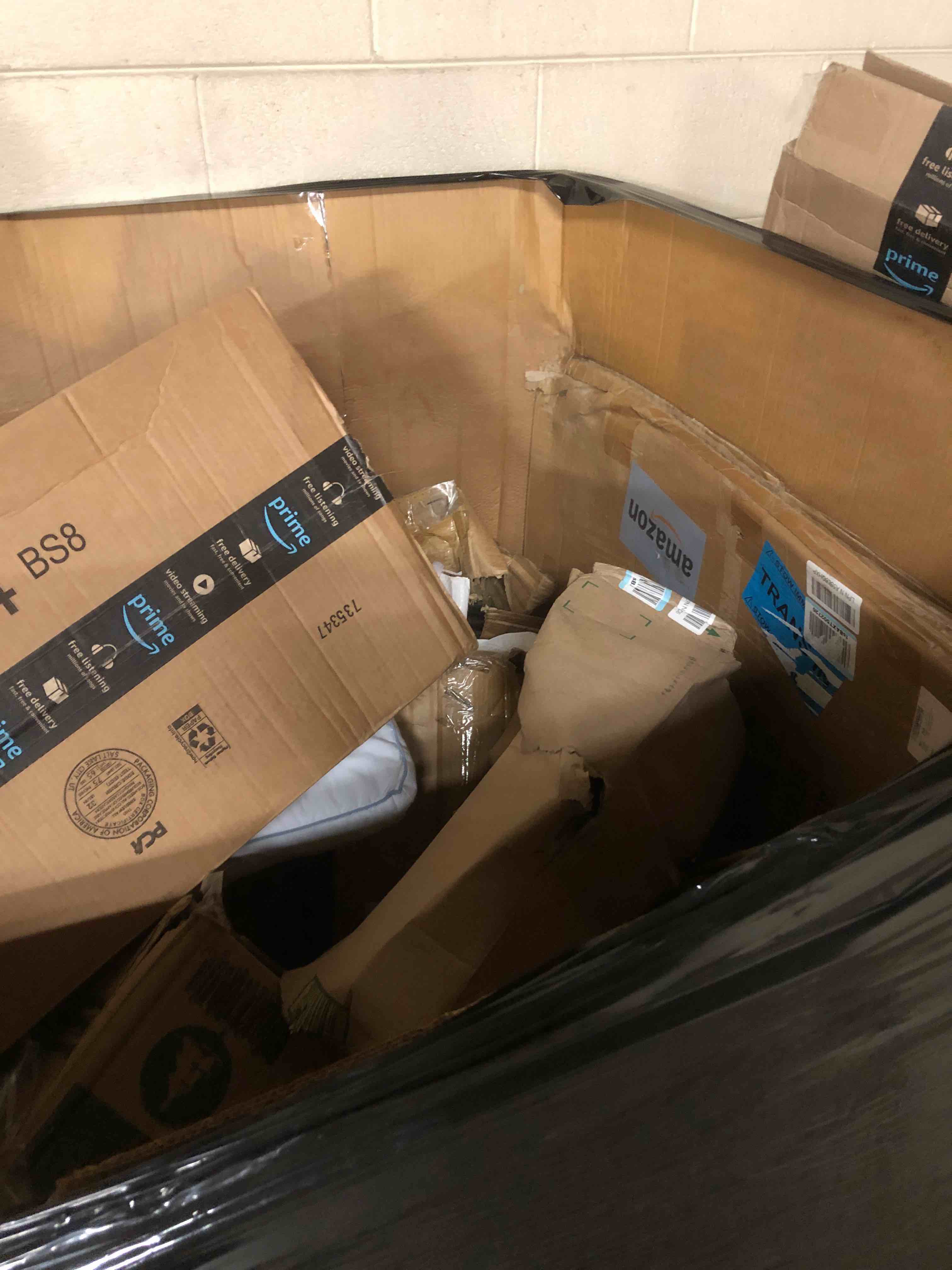 https://s3.amazonaws.com/lotting-images-prod/phillipi/PPE3511659_1758038877074.jpeg