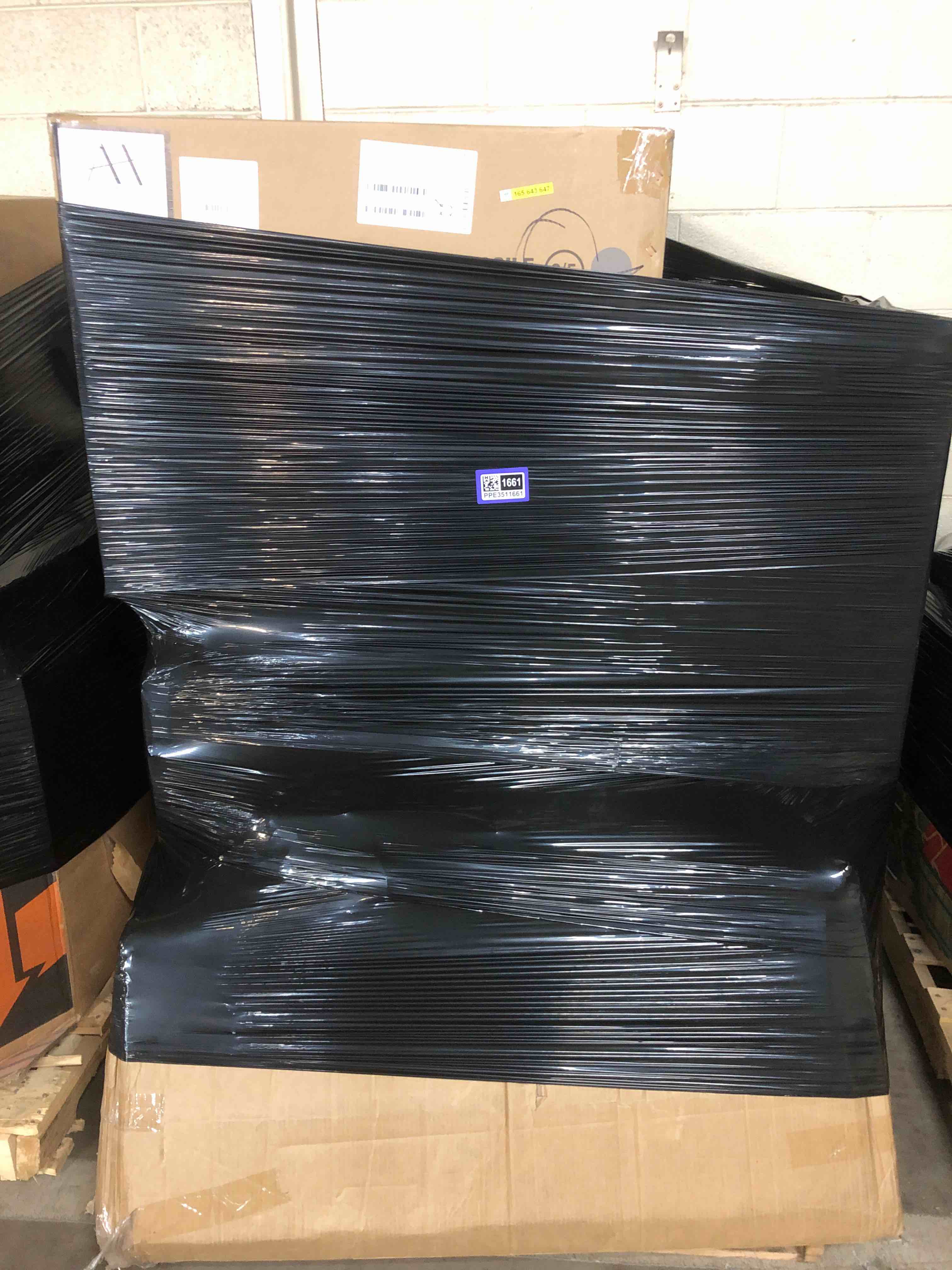 https://s3.amazonaws.com/lotting-images-prod/phillipi/PPE3511661_1758038941383.jpeg