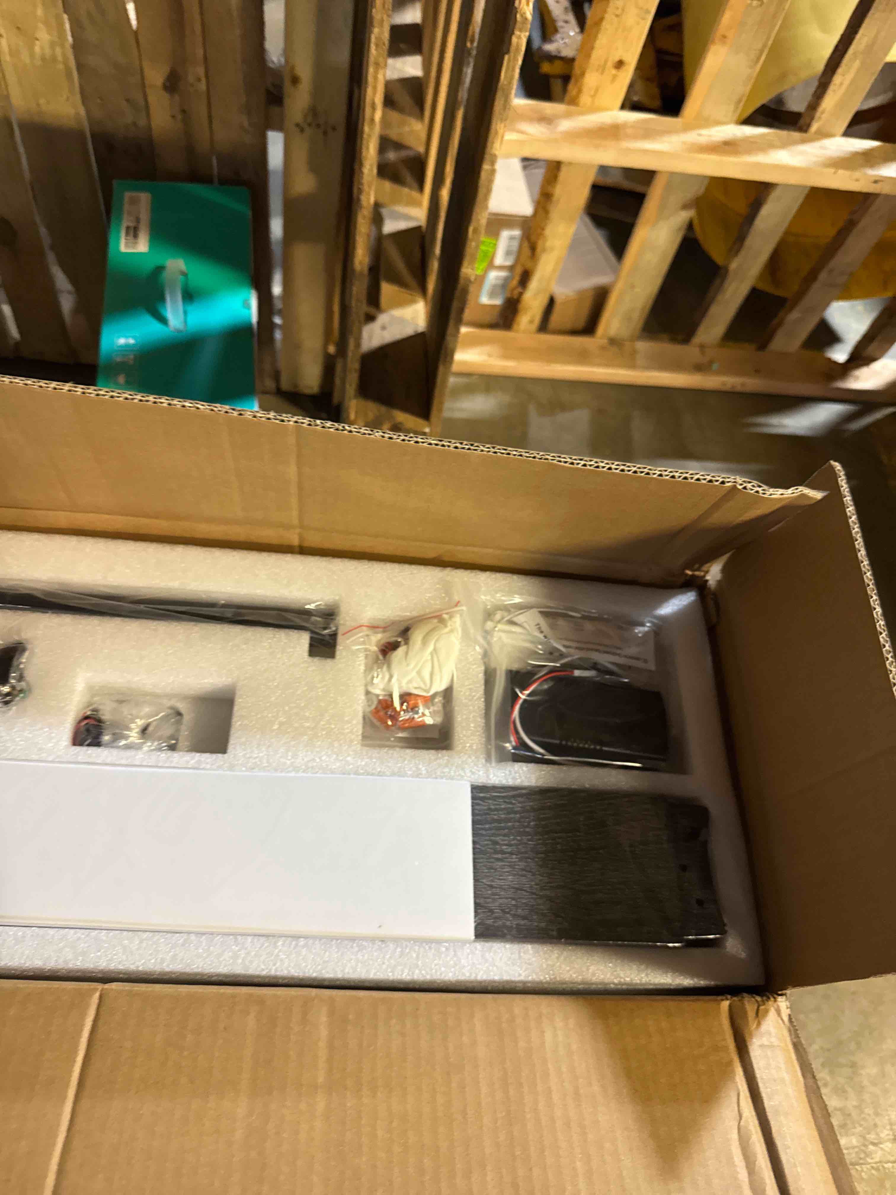 https://s3.amazonaws.com/lotting-images-prod/phillipi/PPE3511700_1758052550781.jpeg