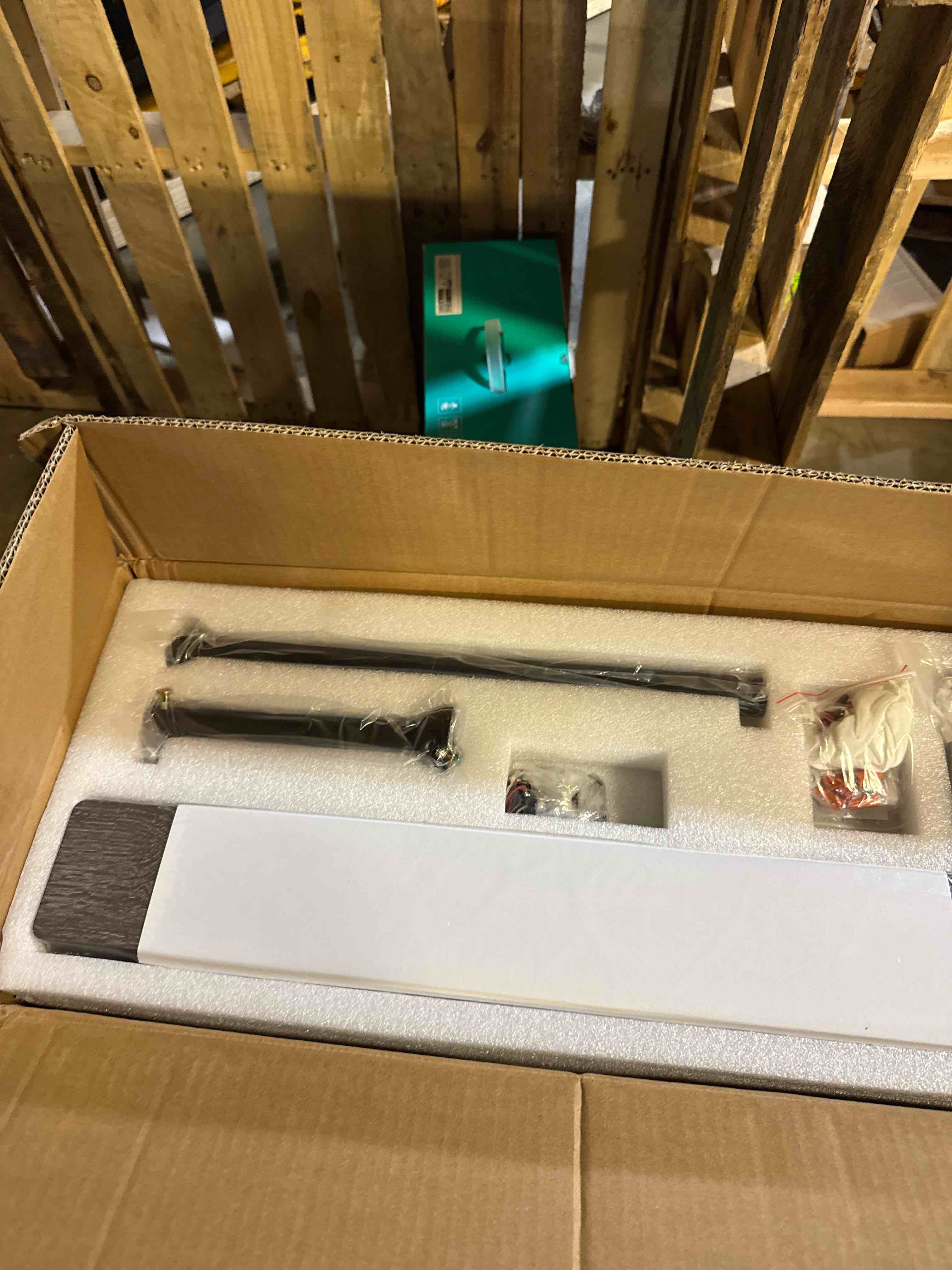 https://s3.amazonaws.com/lotting-images-prod/phillipi/PPE3511700_1758052551854.jpeg