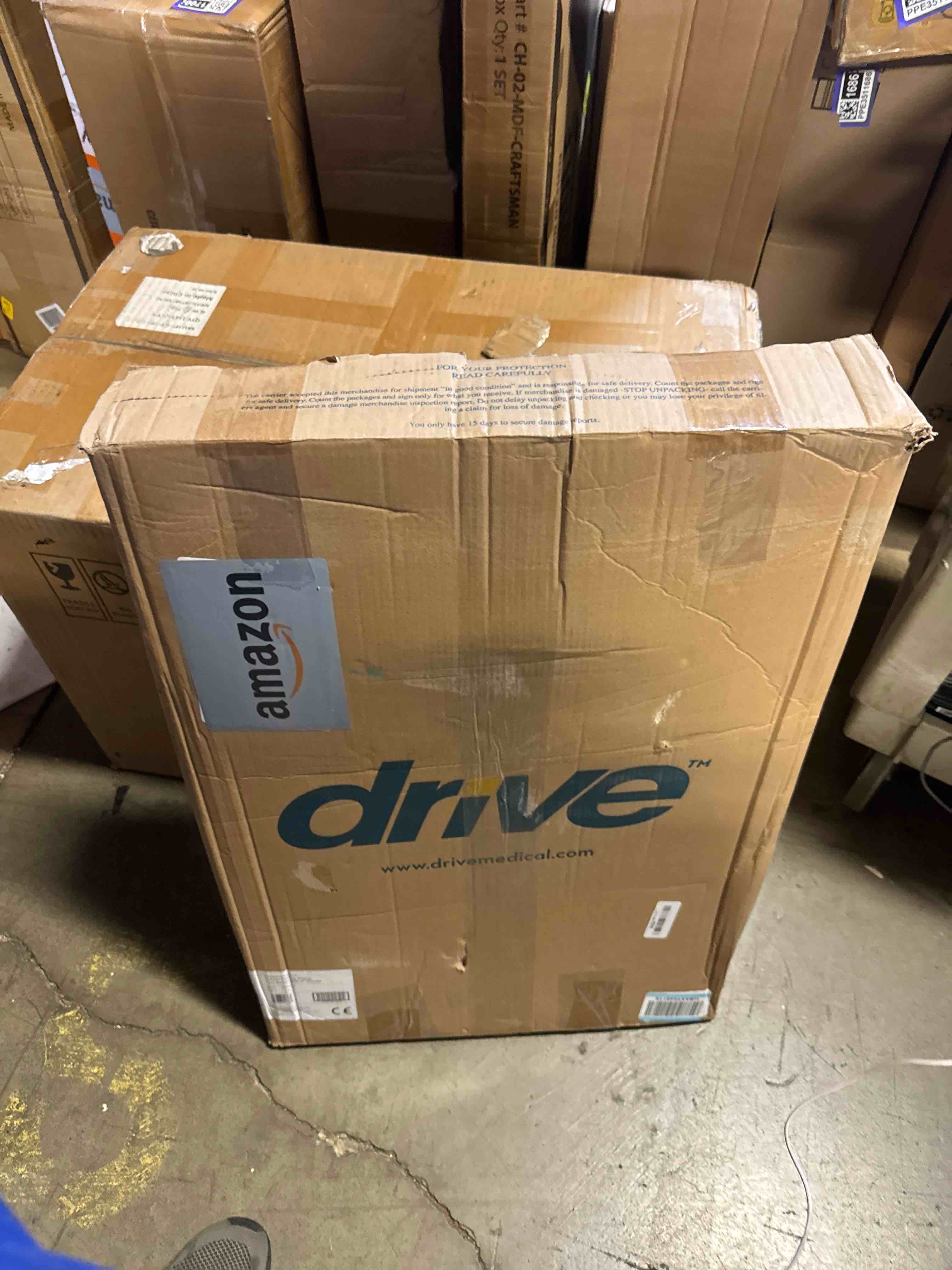 https://s3.amazonaws.com/lotting-images-prod/phillipi/PPE3511732_1758221876053.jpeg