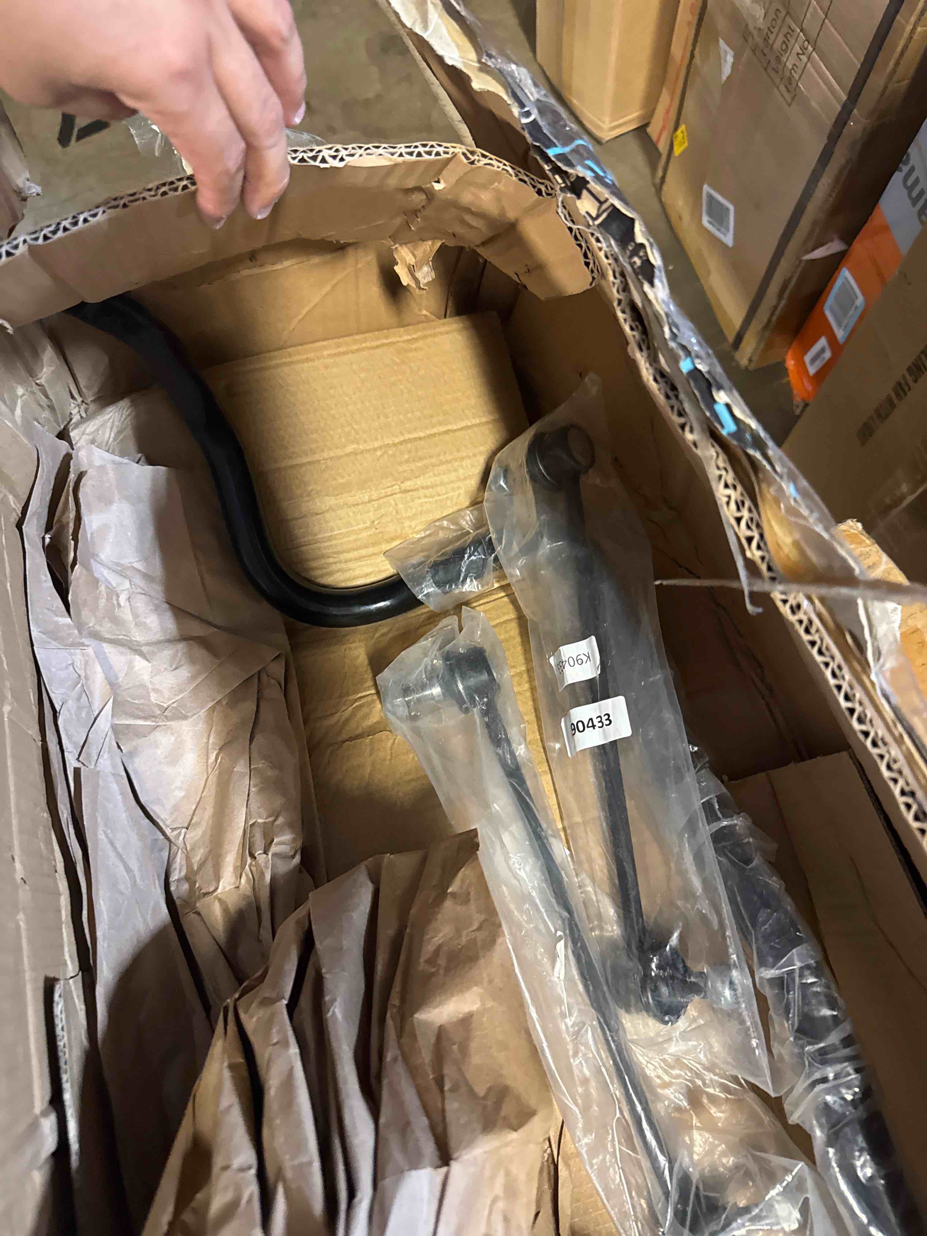 https://s3.amazonaws.com/lotting-images-prod/phillipi/PPE3511733_1758221994699.jpeg