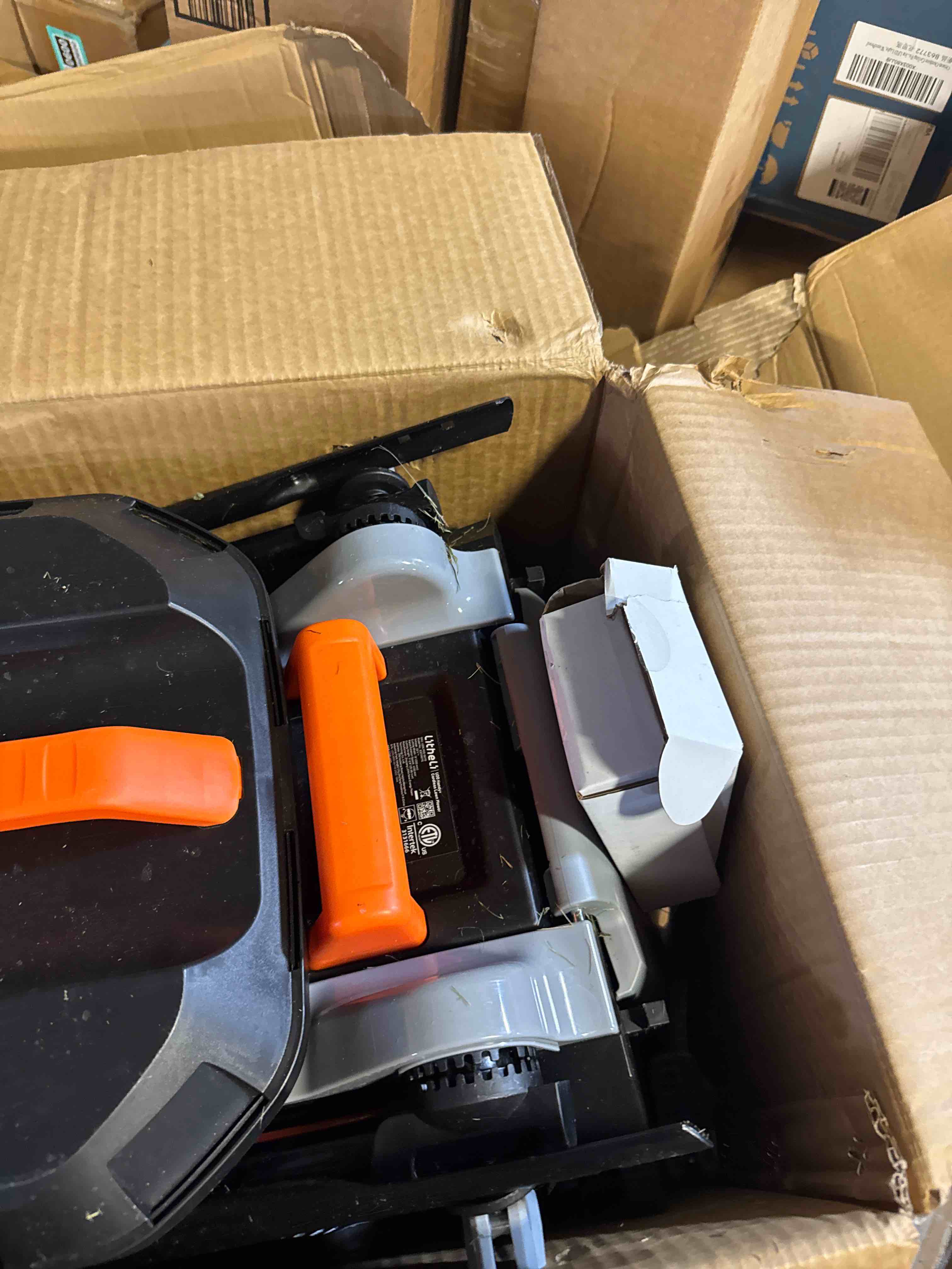 https://s3.amazonaws.com/lotting-images-prod/phillipi/PPE3511742_1758223610573.jpeg