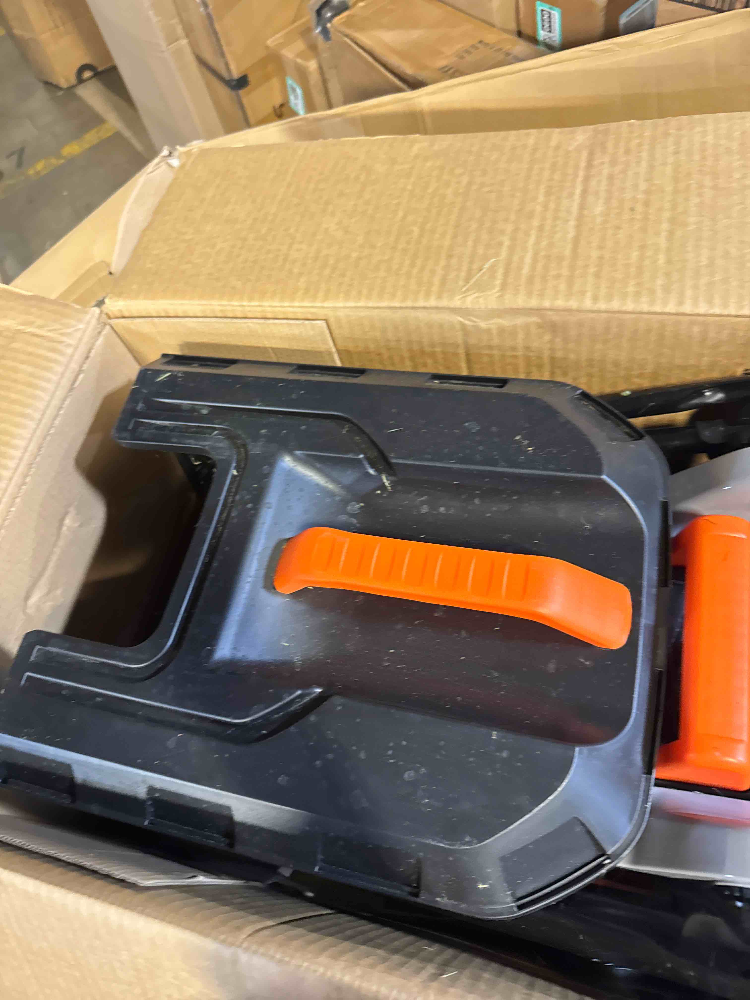 https://s3.amazonaws.com/lotting-images-prod/phillipi/PPE3511742_1758223611505.jpeg
