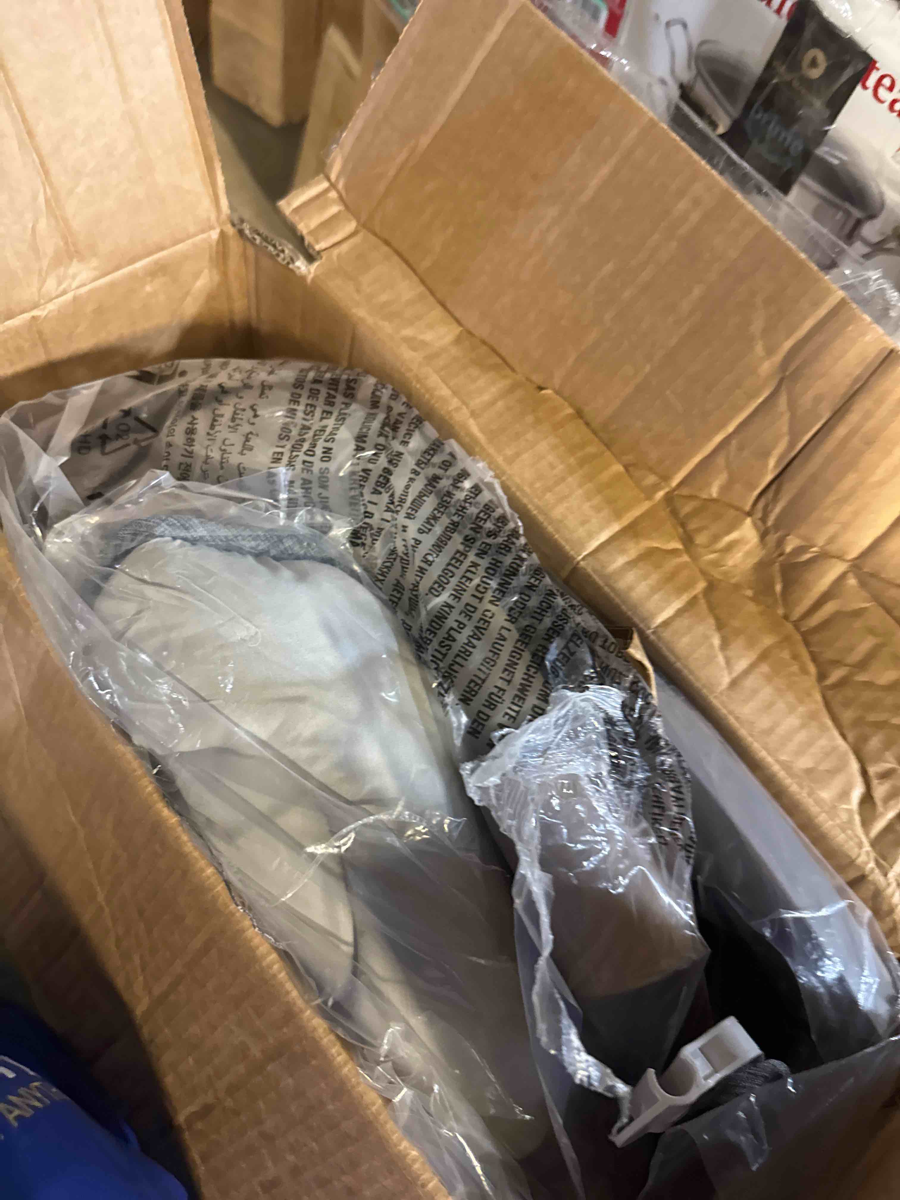 https://s3.amazonaws.com/lotting-images-prod/phillipi/PPE3511760_1758225810267.jpeg