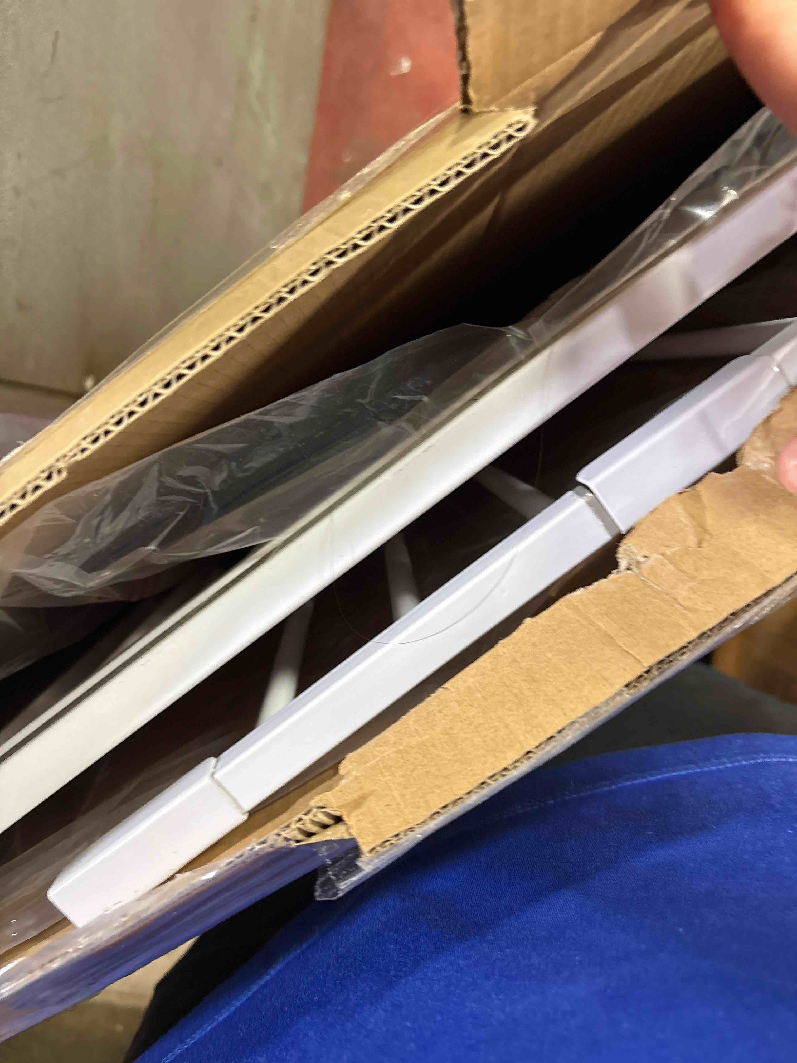 https://s3.amazonaws.com/lotting-images-prod/phillipi/PPE3511904_1758810080273.jpeg