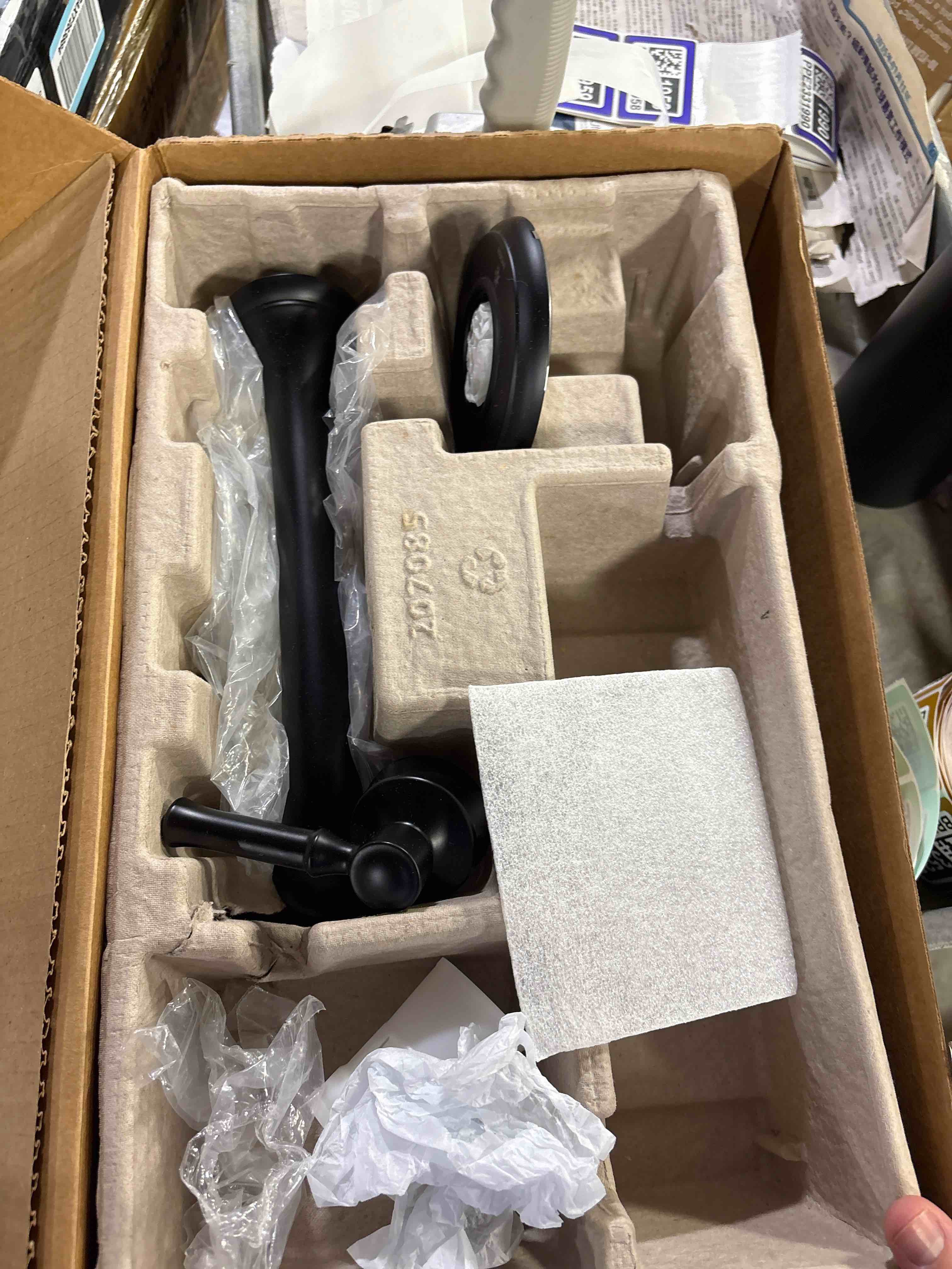 https://s3.amazonaws.com/lotting-images-prod/phillipi/PPE3511906_1758810353370.jpeg