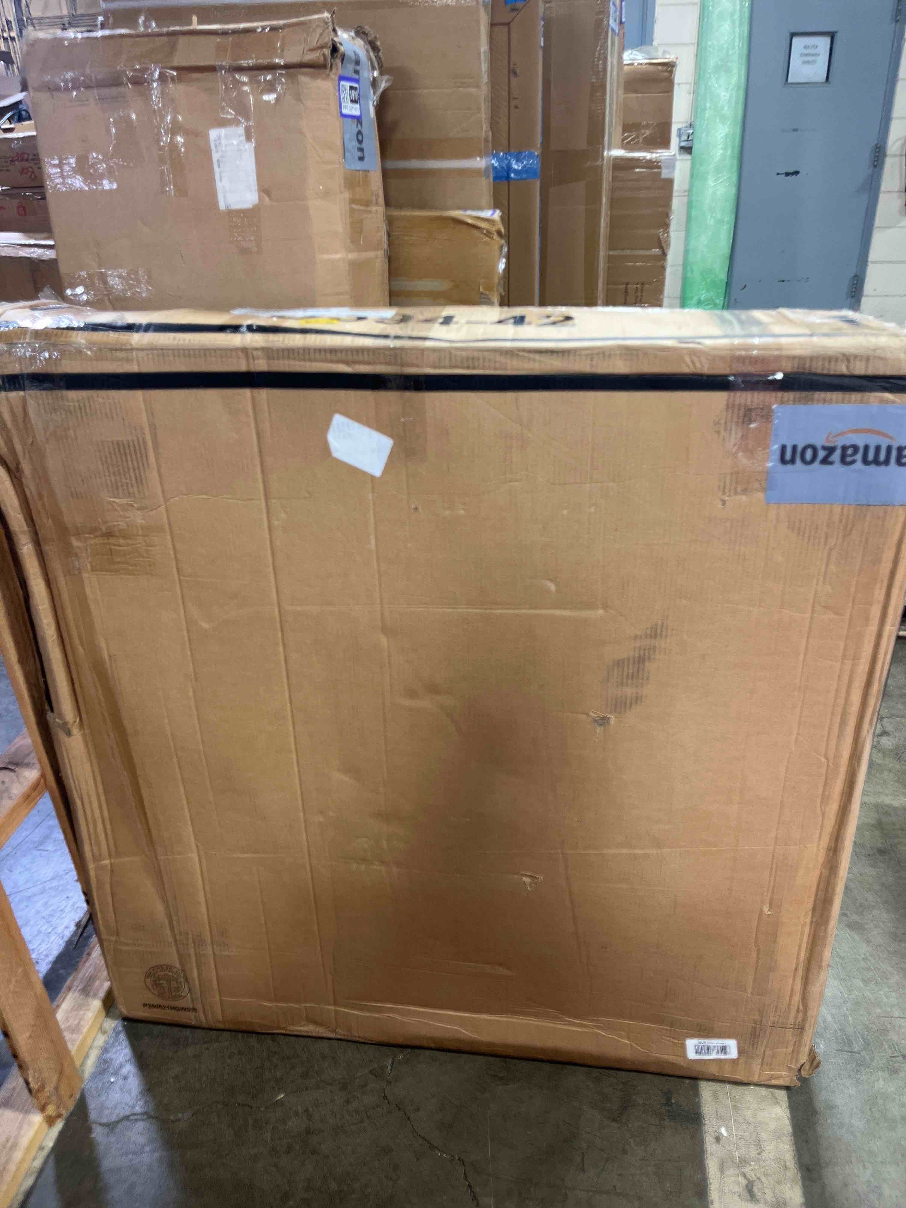 https://s3.amazonaws.com/lotting-images-prod/phillipi/PPE3511910_1758813892310.jpeg