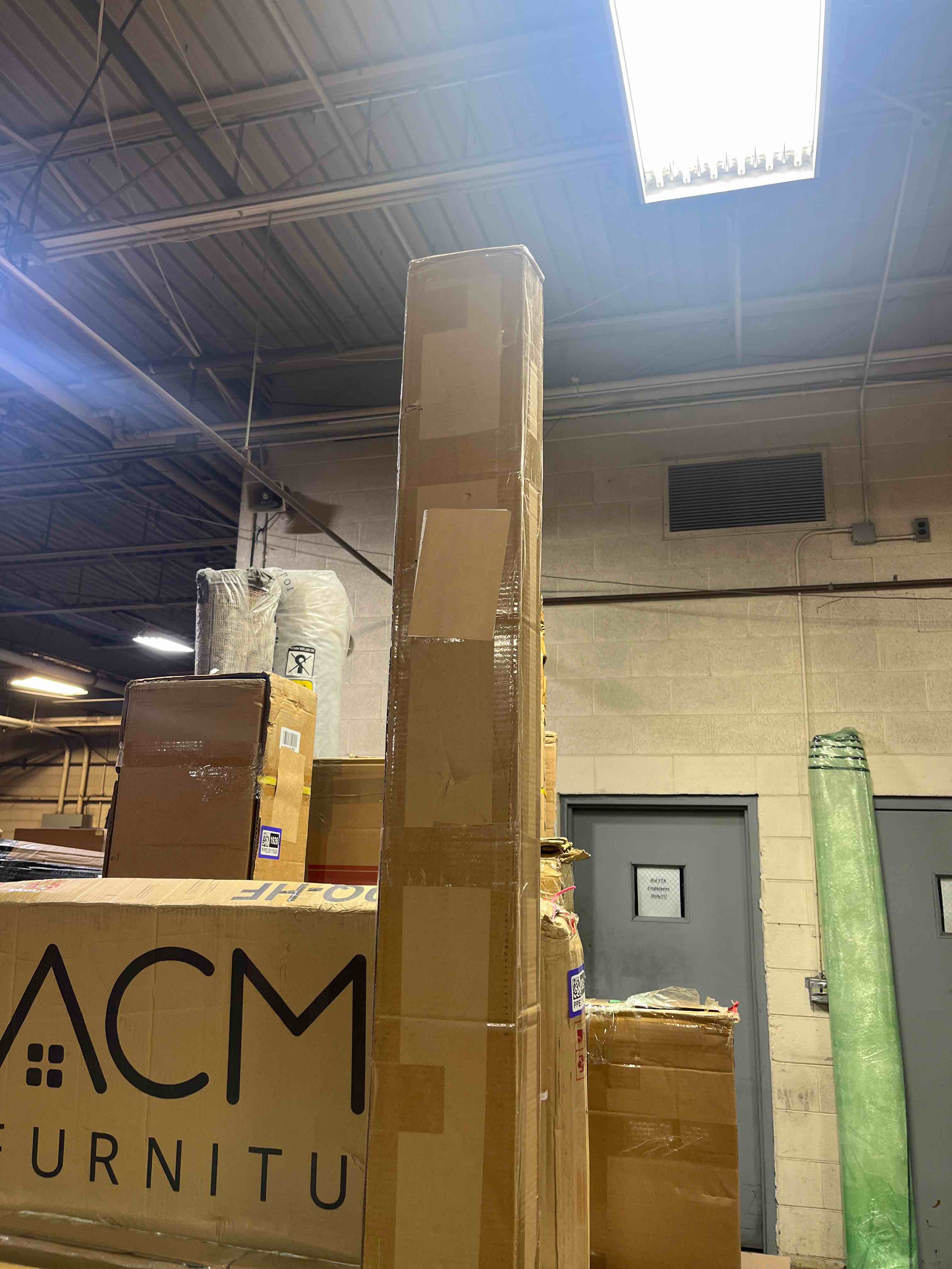 https://s3.amazonaws.com/lotting-images-prod/phillipi/PPE3511921_1758811980365.jpeg