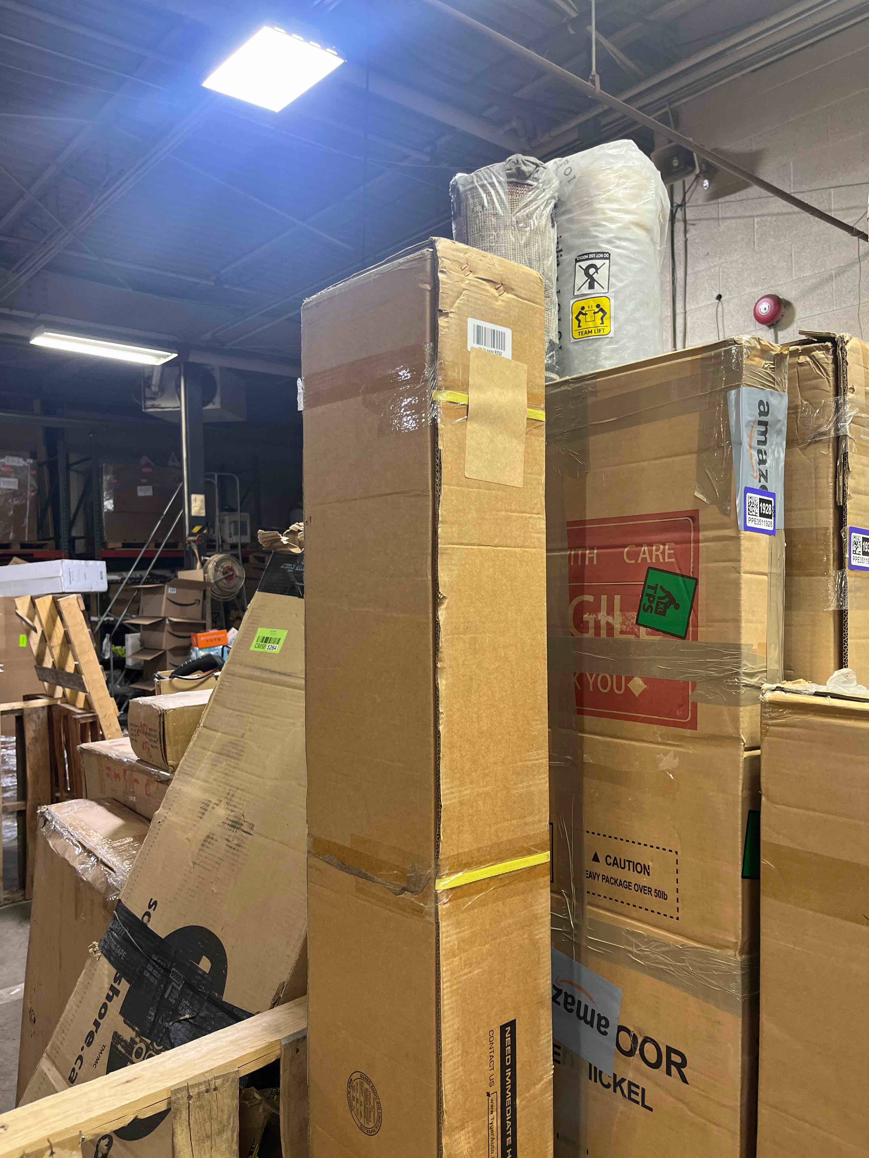 https://s3.amazonaws.com/lotting-images-prod/phillipi/PPE3511926_1758809807696.jpeg