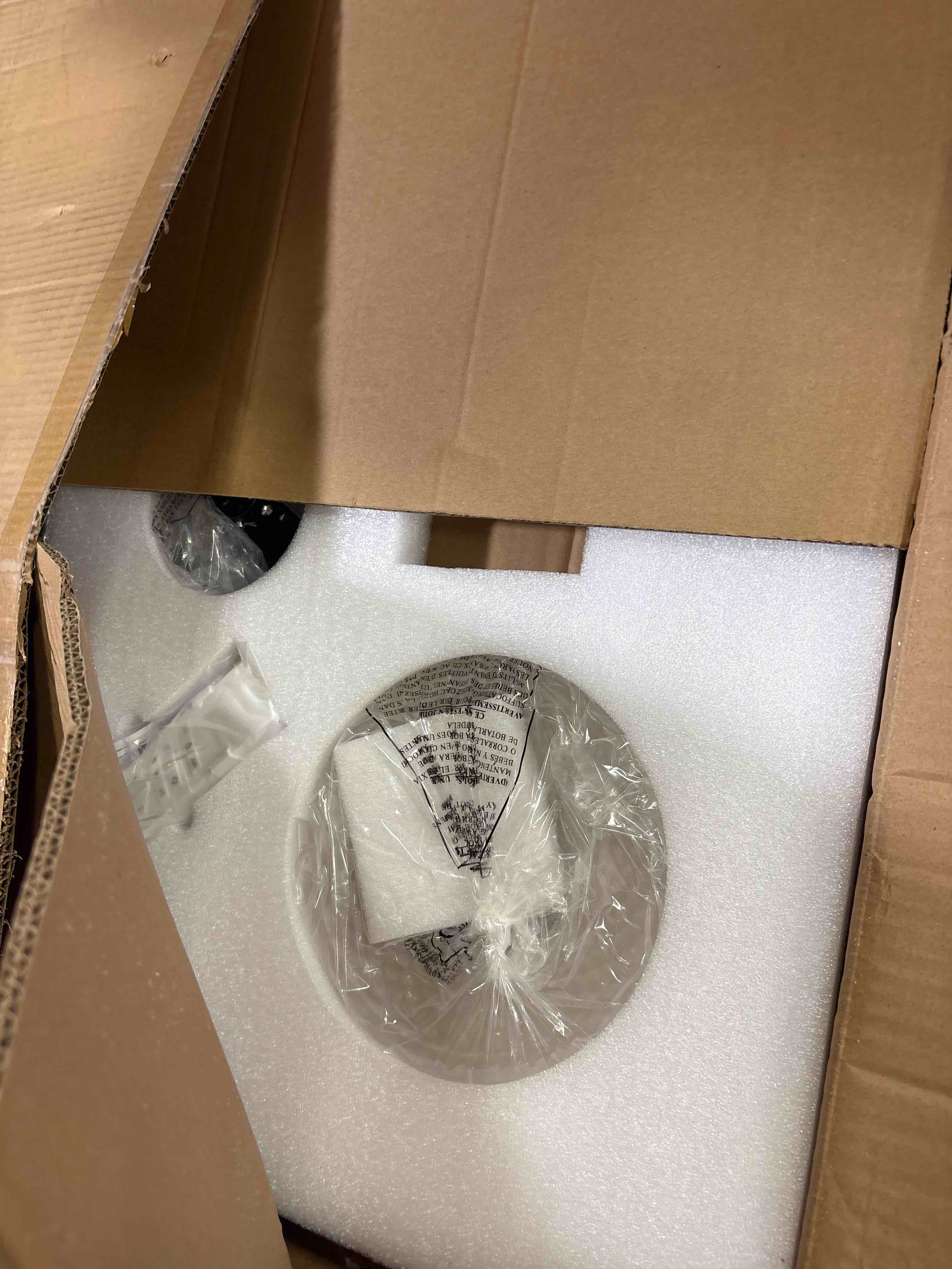 https://s3.amazonaws.com/lotting-images-prod/phillipi/PPE3511975_1758823533371.jpeg