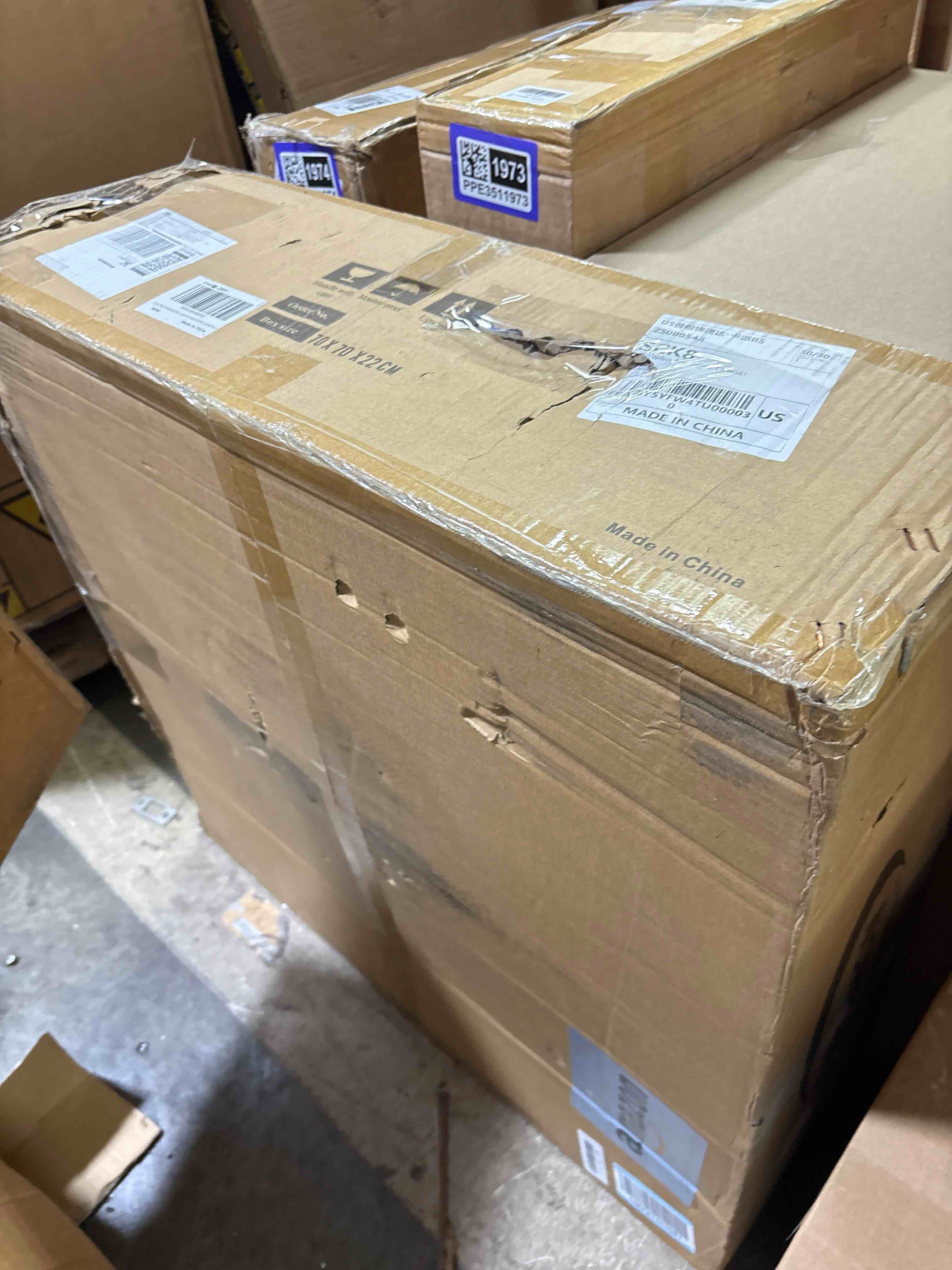 https://s3.amazonaws.com/lotting-images-prod/phillipi/PPE3511975_1758823583832.jpeg
