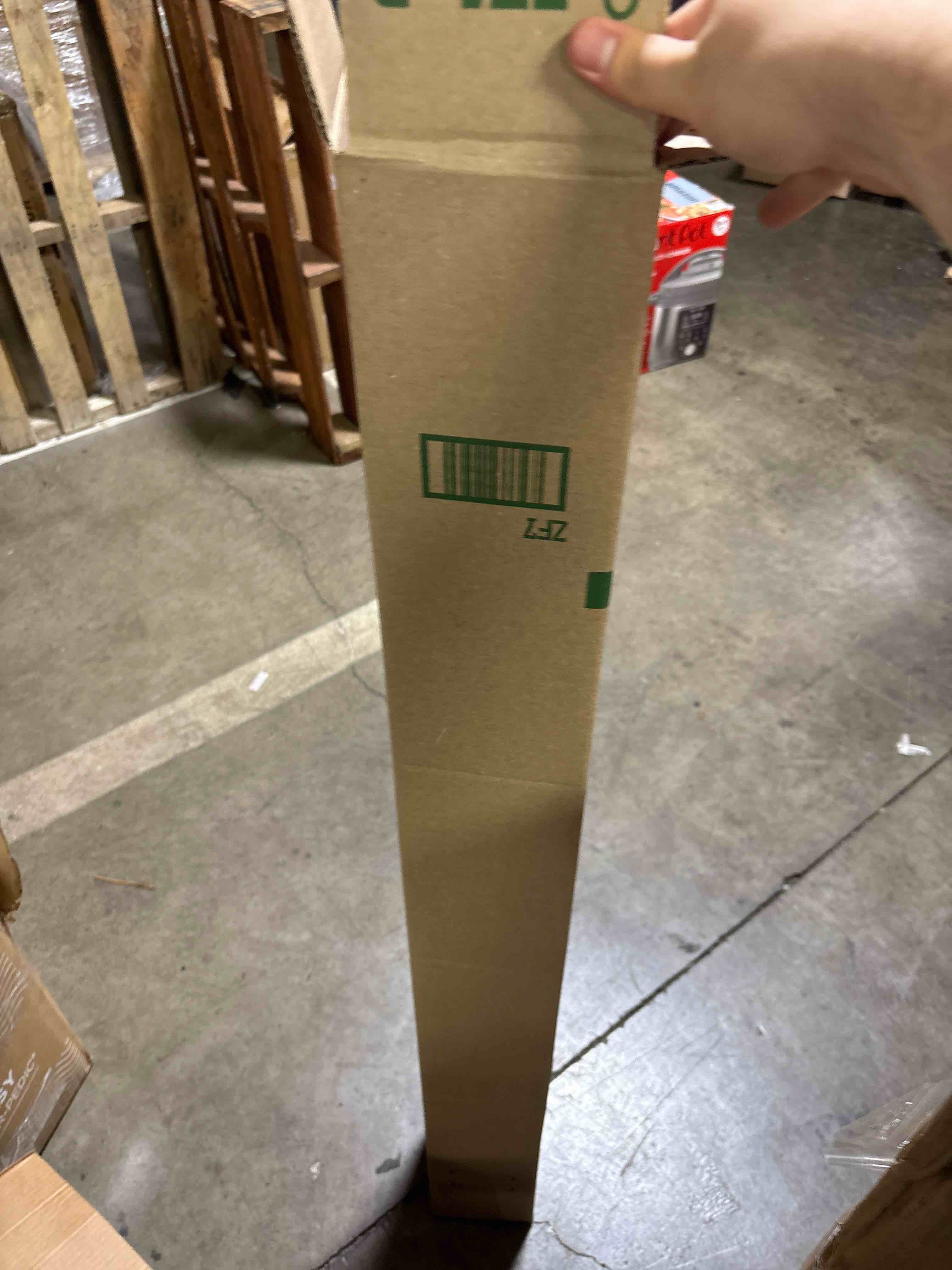 https://s3.amazonaws.com/lotting-images-prod/phillipi/PPE3511985_1758825080170.jpeg