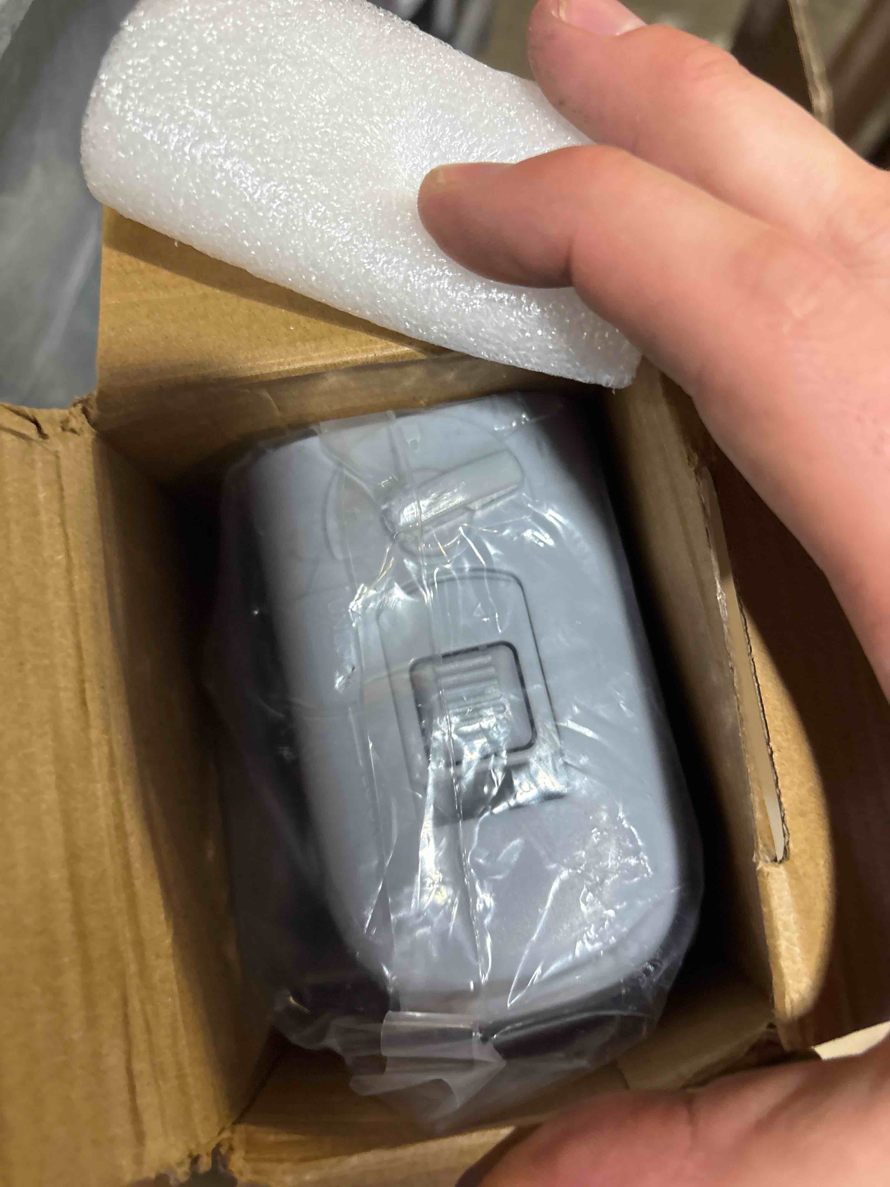 https://s3.amazonaws.com/lotting-images-prod/phillipi/PPE3512004_1759170153204.jpeg