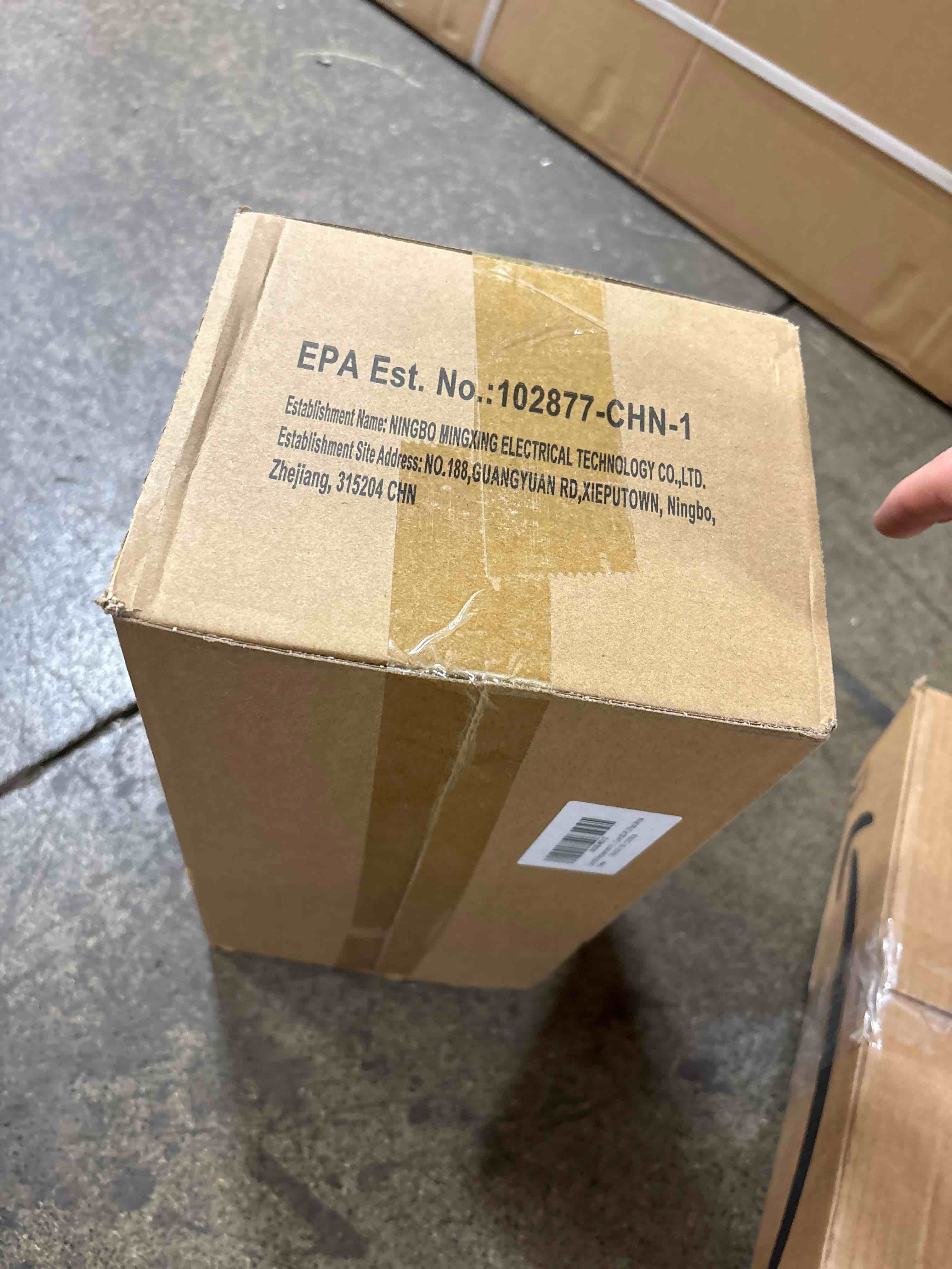 https://s3.amazonaws.com/lotting-images-prod/phillipi/PPE3512008_1759242054074.jpeg