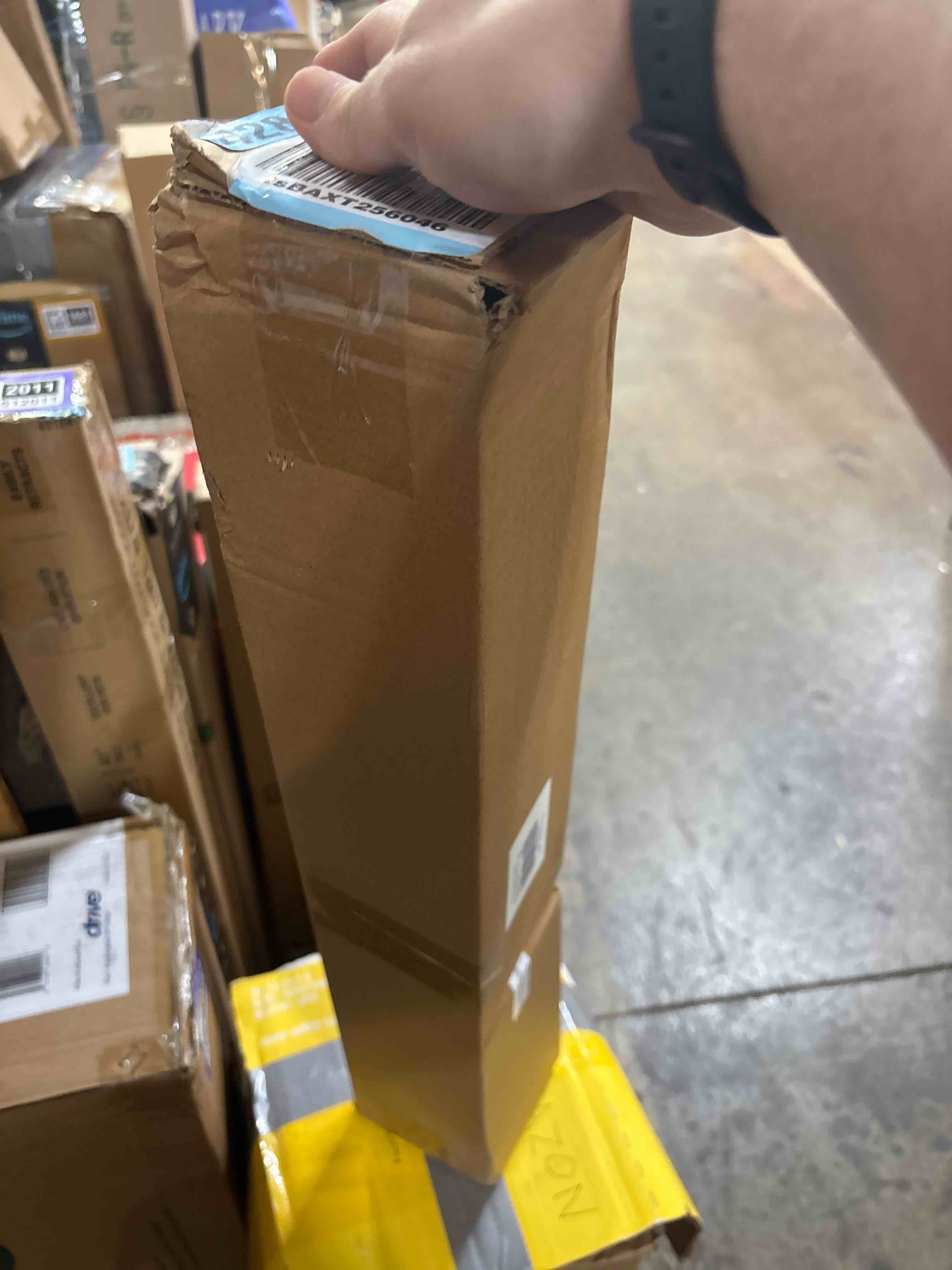 https://s3.amazonaws.com/lotting-images-prod/phillipi/PPE3512012_1759244945566.jpeg