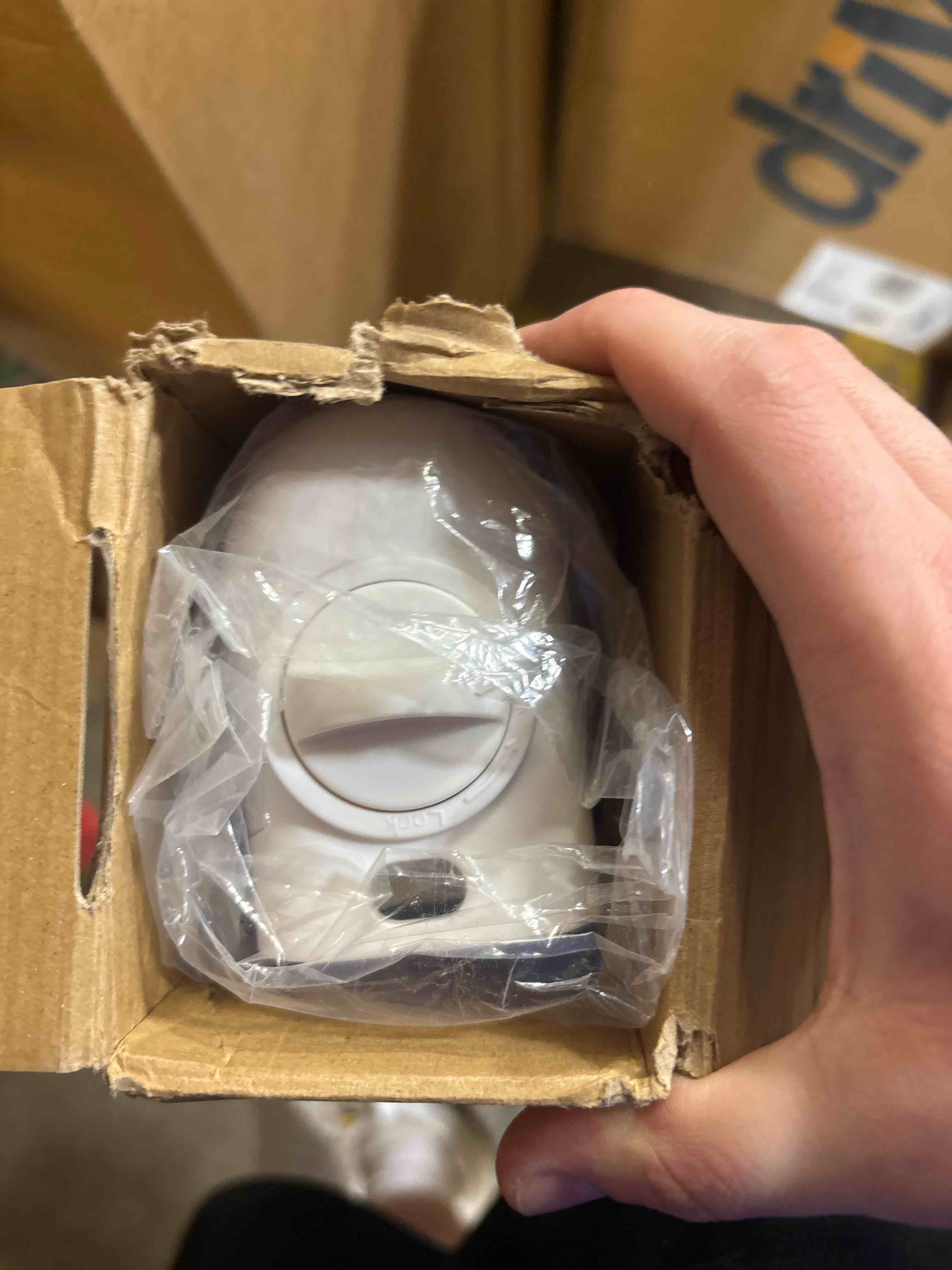 https://s3.amazonaws.com/lotting-images-prod/phillipi/PPE3512013_1759245177707.jpeg
