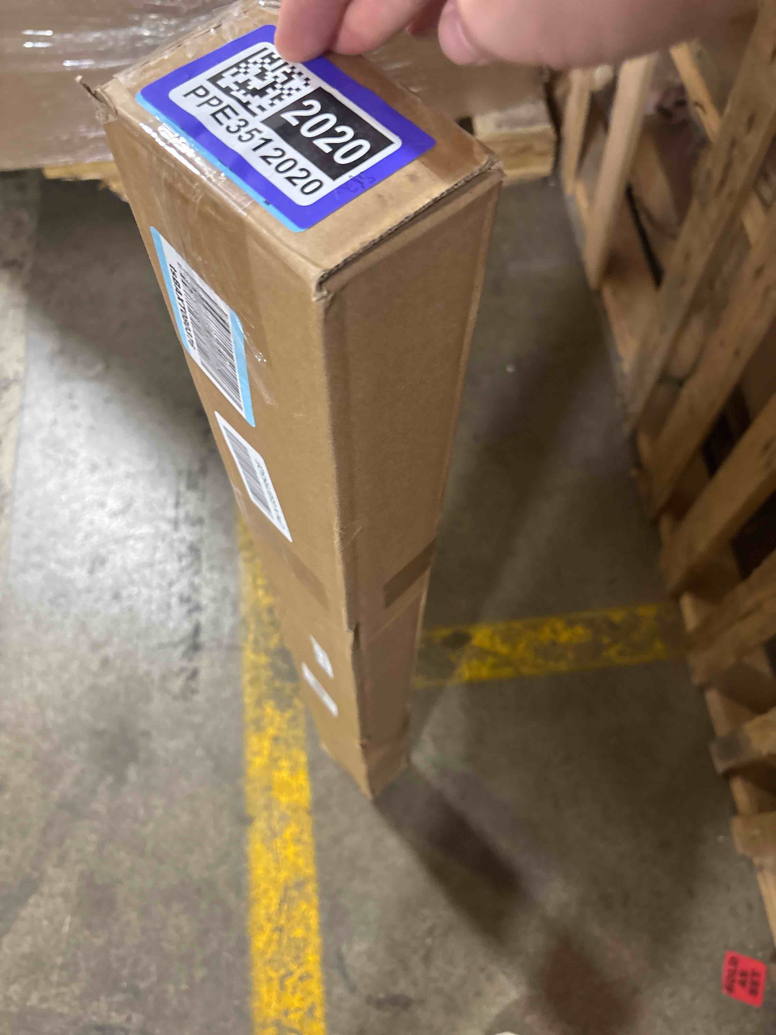 https://s3.amazonaws.com/lotting-images-prod/phillipi/PPE3512020_1759246842692.jpeg