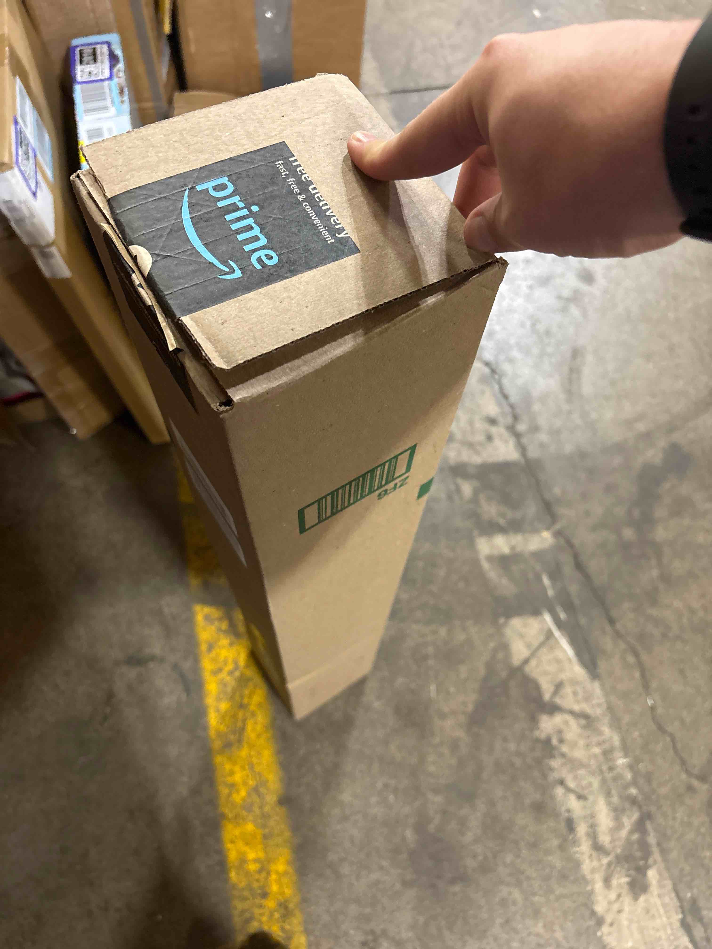 https://s3.amazonaws.com/lotting-images-prod/phillipi/PPE3512023_1759248697306.jpeg