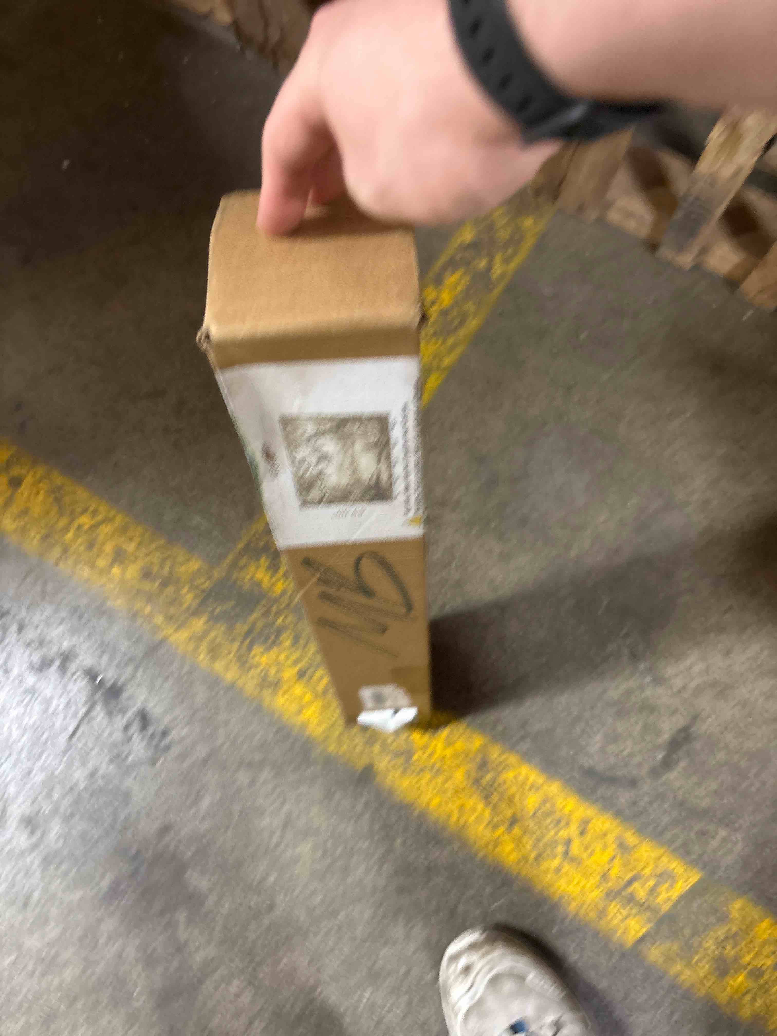 https://s3.amazonaws.com/lotting-images-prod/phillipi/PPE3512024_1759248891234.jpeg