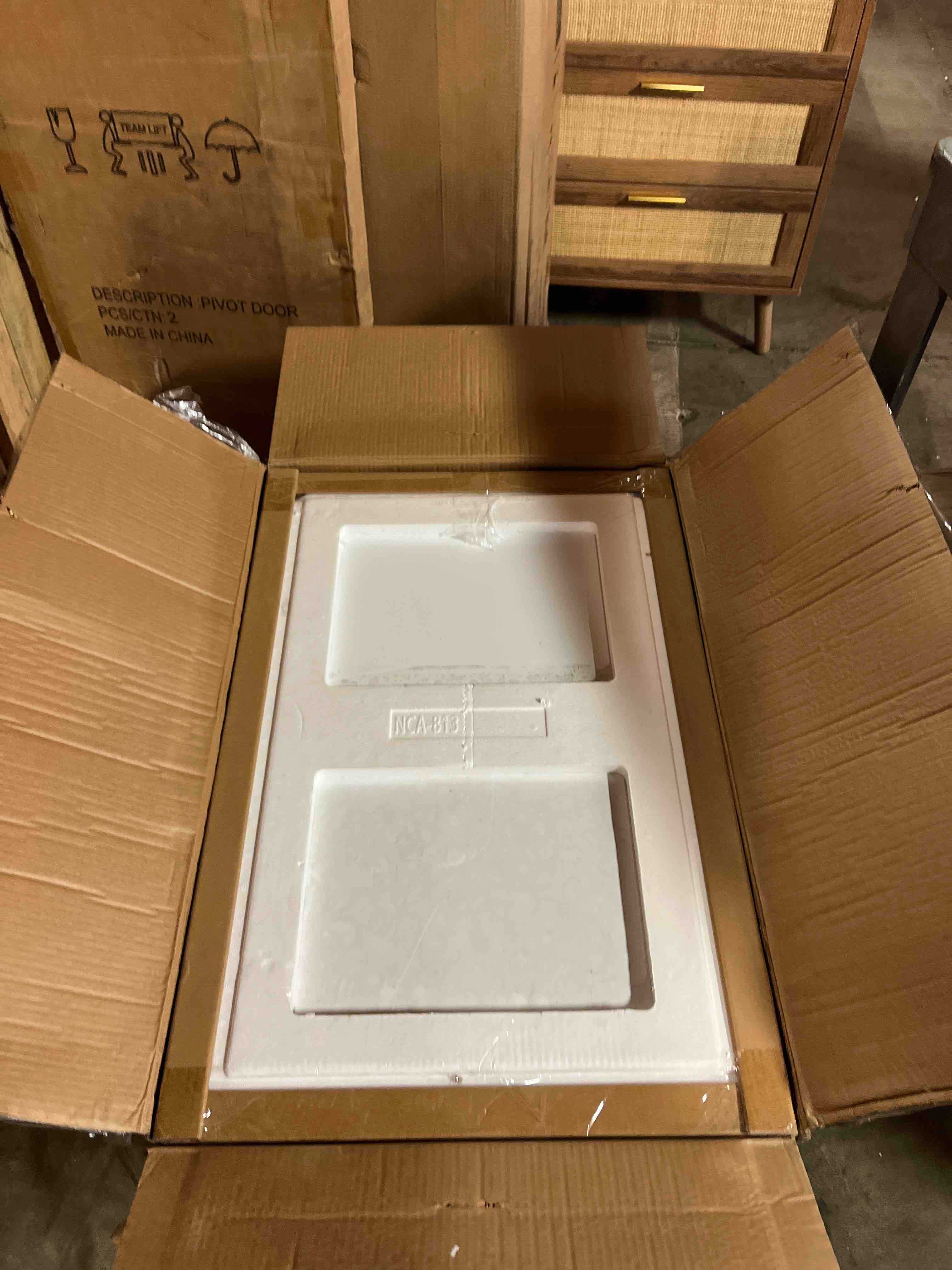 https://s3.amazonaws.com/lotting-images-prod/phillipi/PPE3512107_1759249634268.jpeg