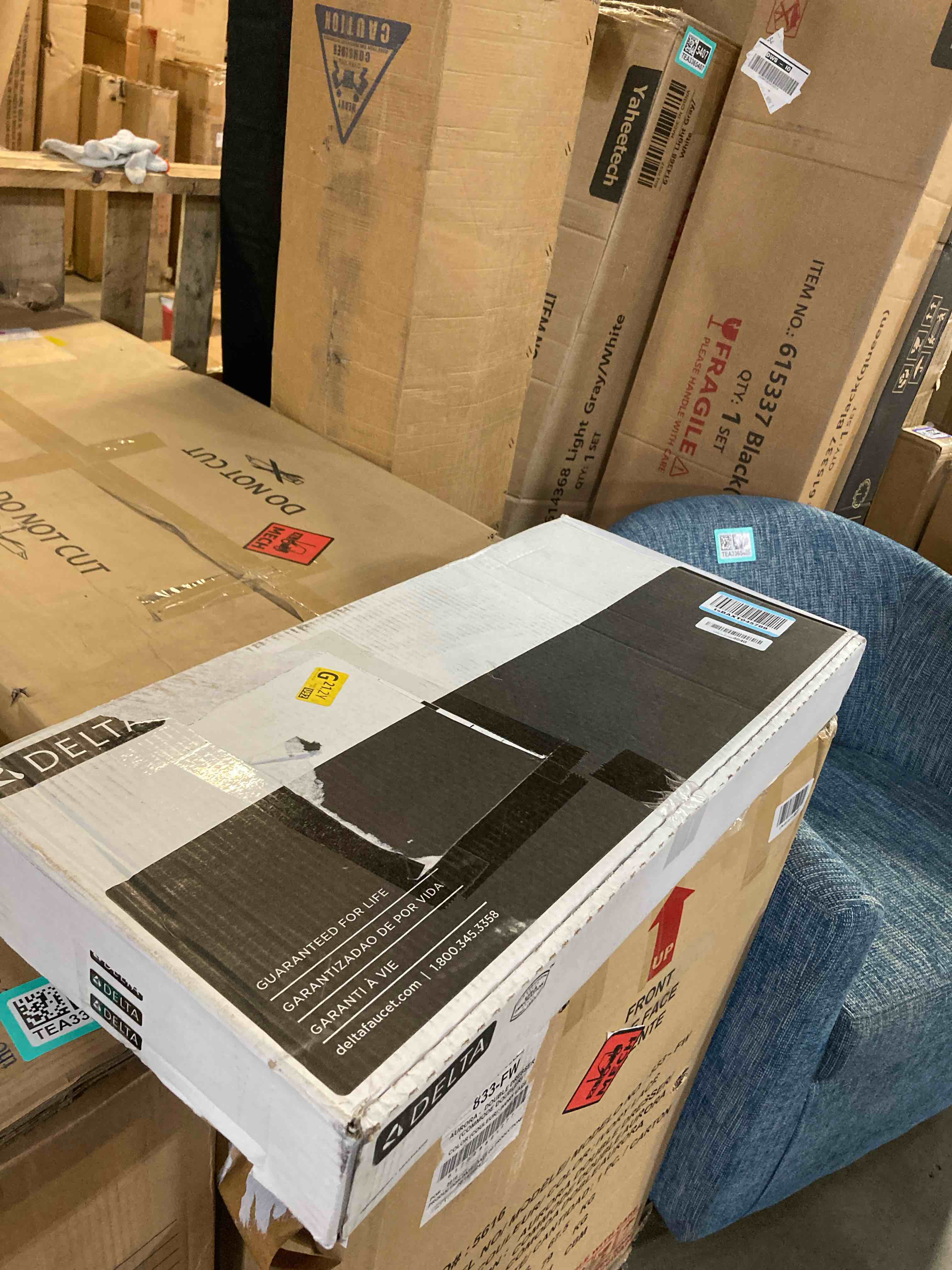 https://s3.amazonaws.com/lotting-images-prod/phillipi/PPE3512262_1759425813979.jpeg
