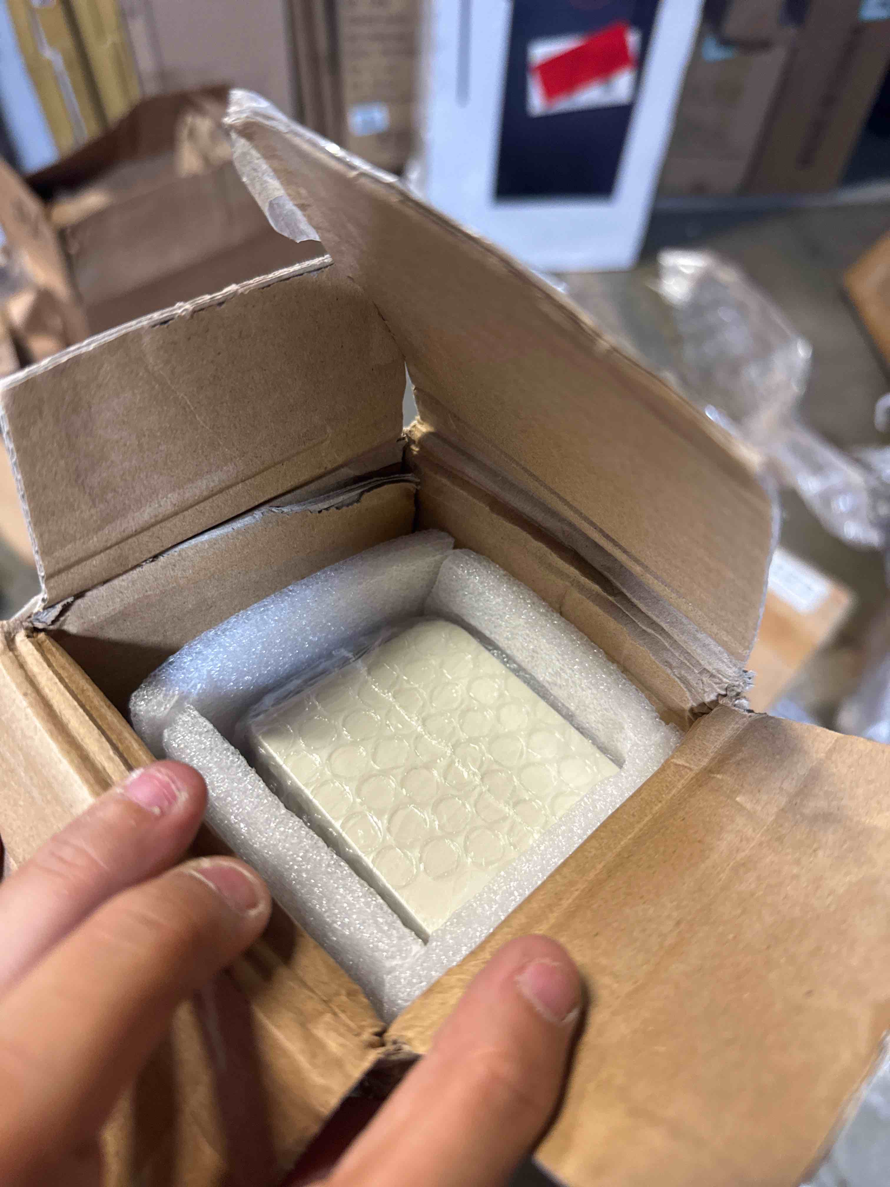 https://s3.amazonaws.com/lotting-images-prod/phillipi/PPE3512319_1759505509861.jpeg
