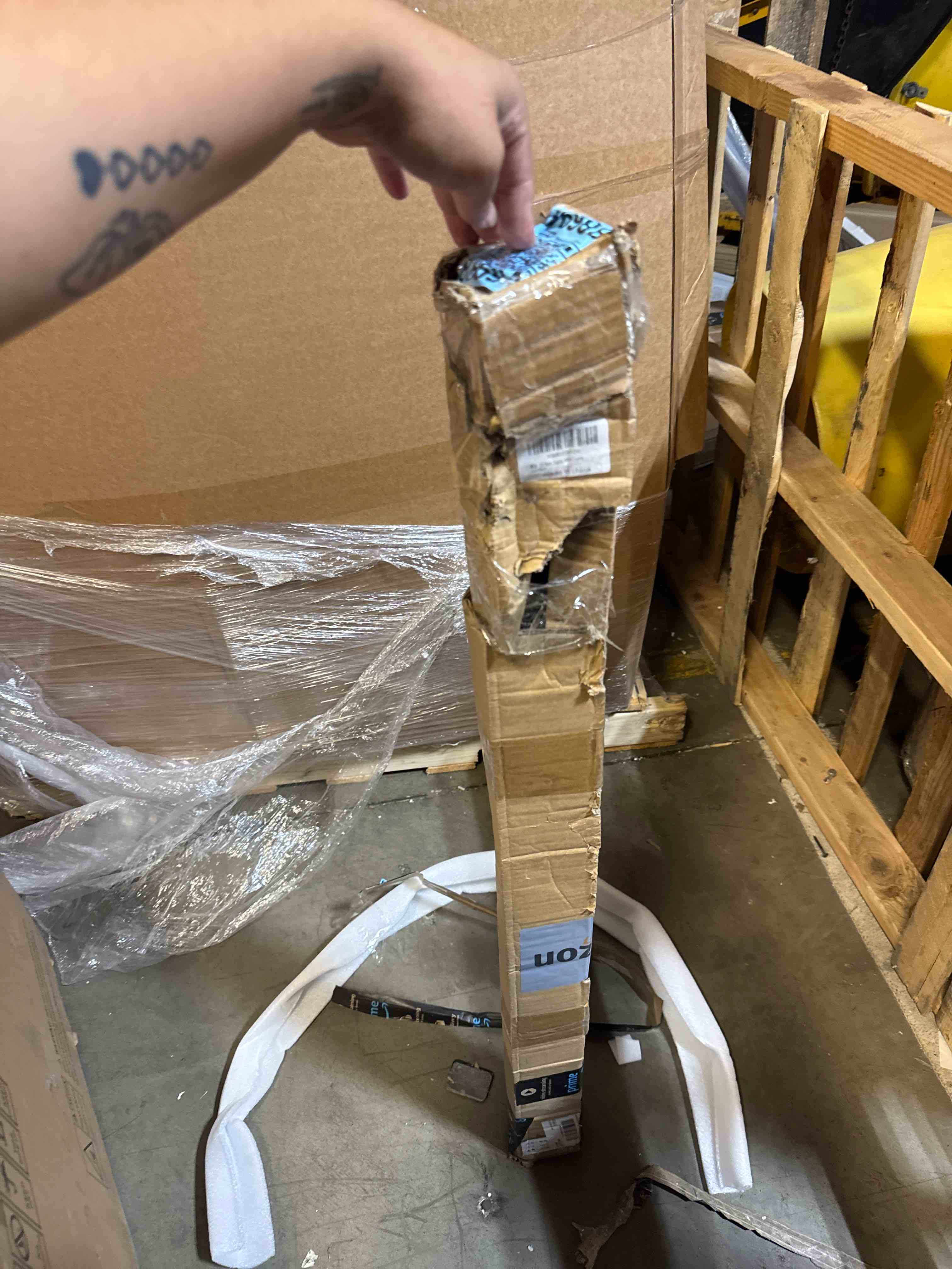 https://s3.amazonaws.com/lotting-images-prod/phillipi/PPE3512323_1759506101693.jpeg