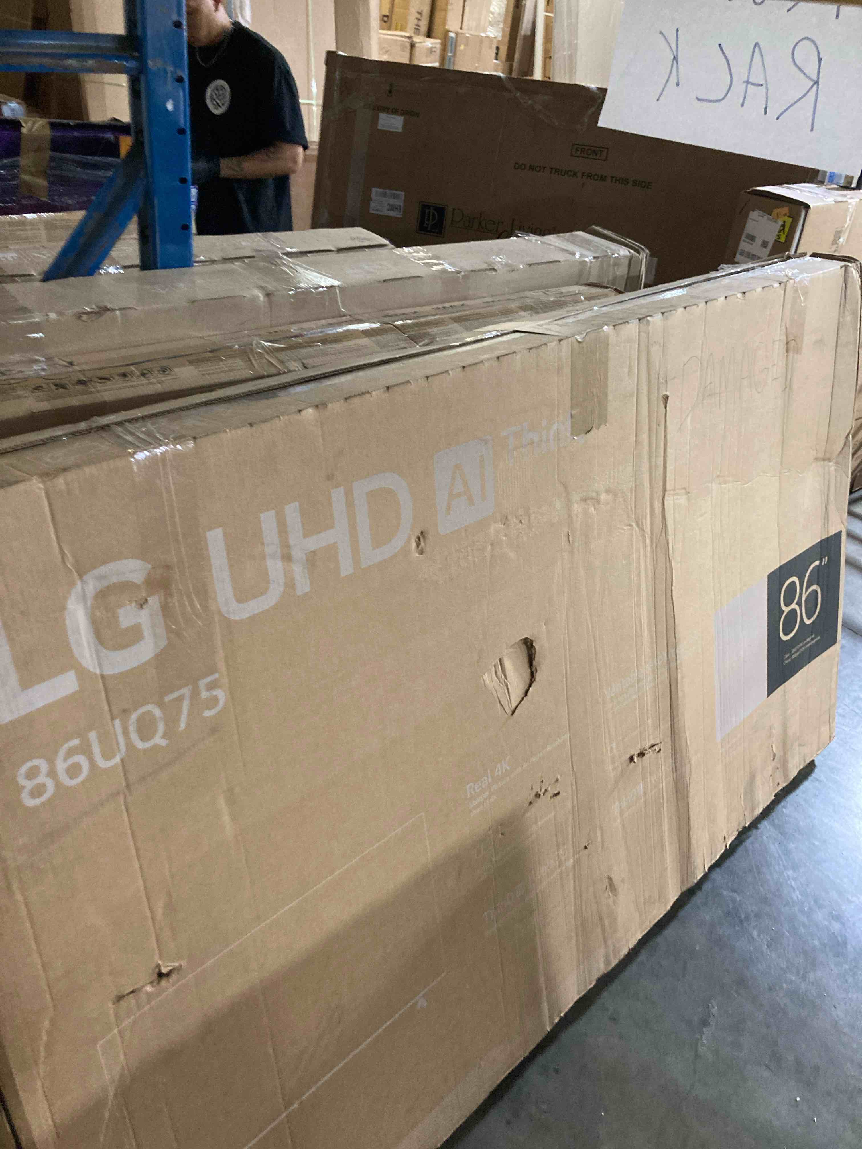 https://s3.amazonaws.com/lotting-images-prod/phillipi/PPE3512386_1759520335360.jpeg