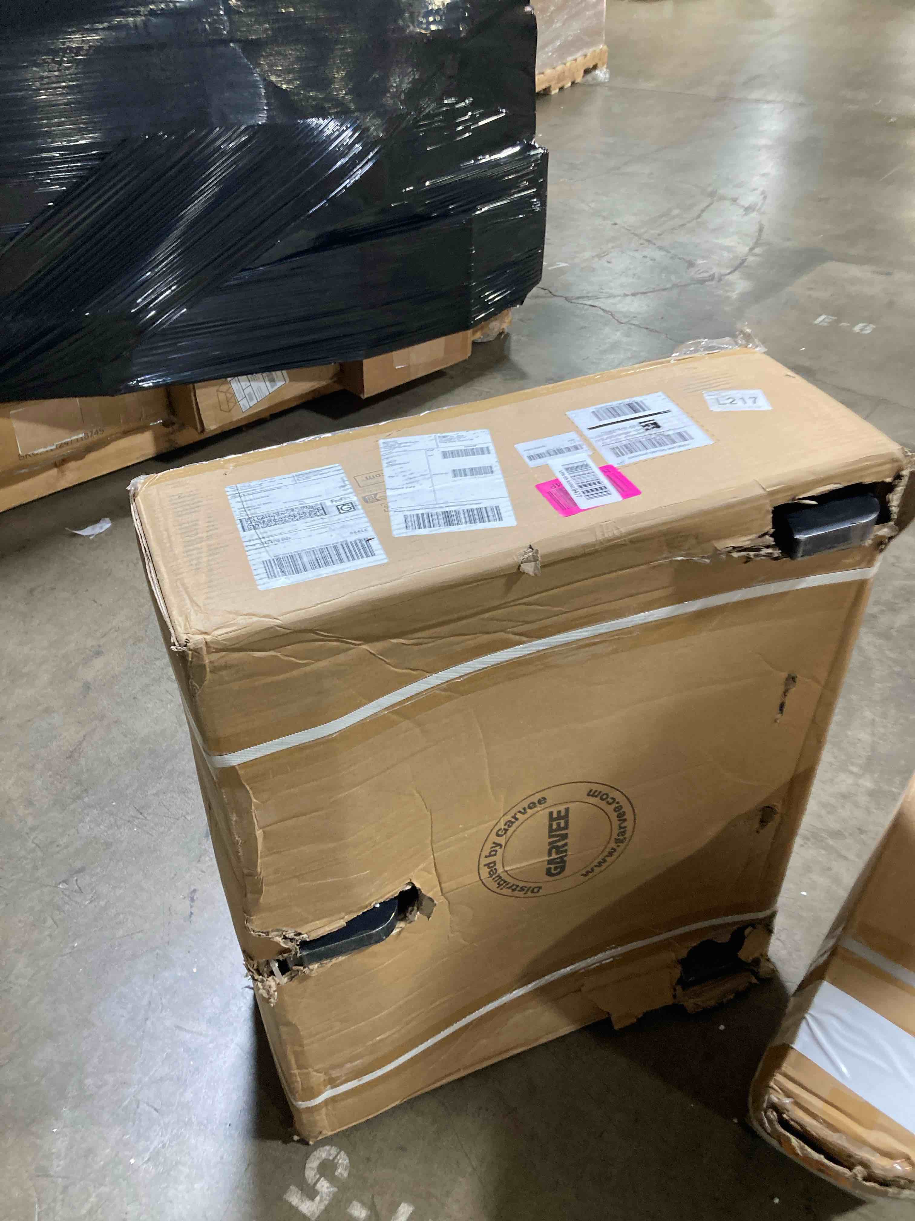 https://s3.amazonaws.com/lotting-images-prod/phillipi/PPE3512475_1759768391458.jpeg
