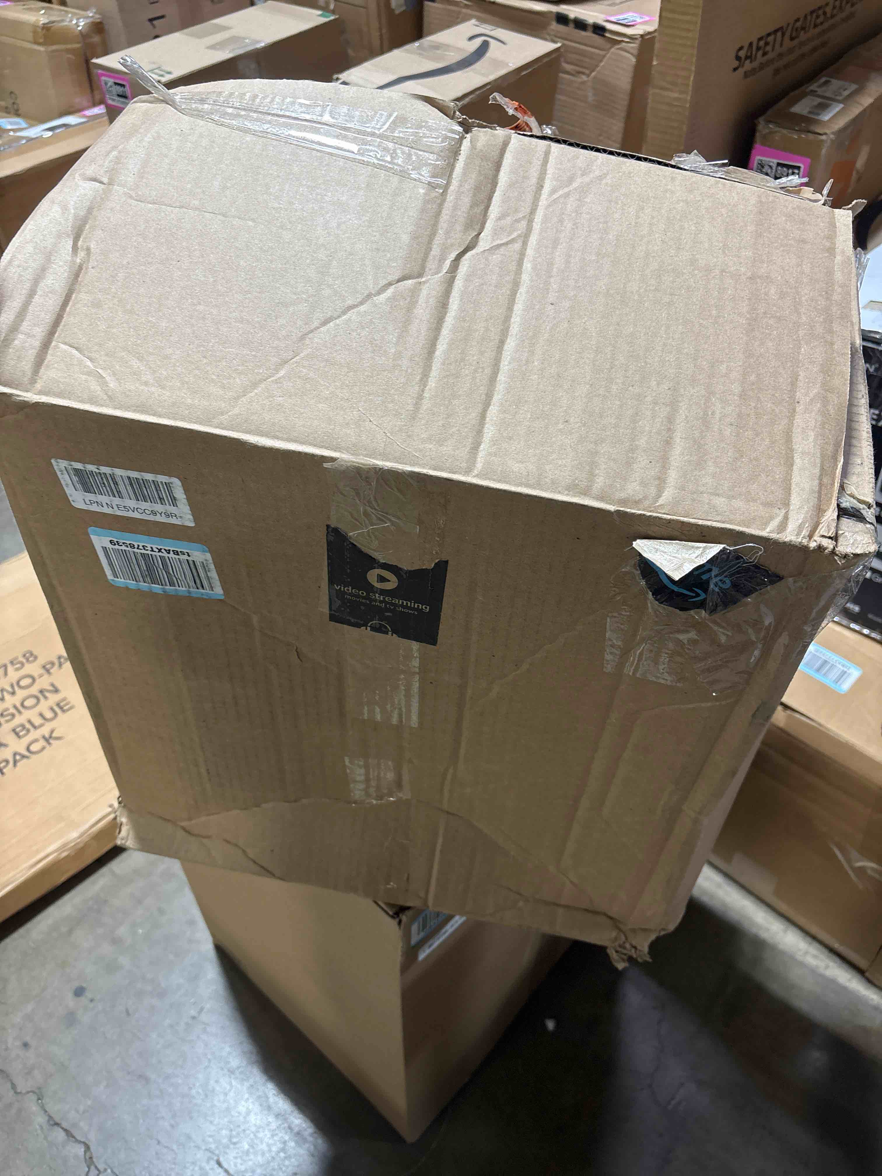 https://s3.amazonaws.com/lotting-images-prod/phillipi/PPE3512566_1760021772946.jpeg