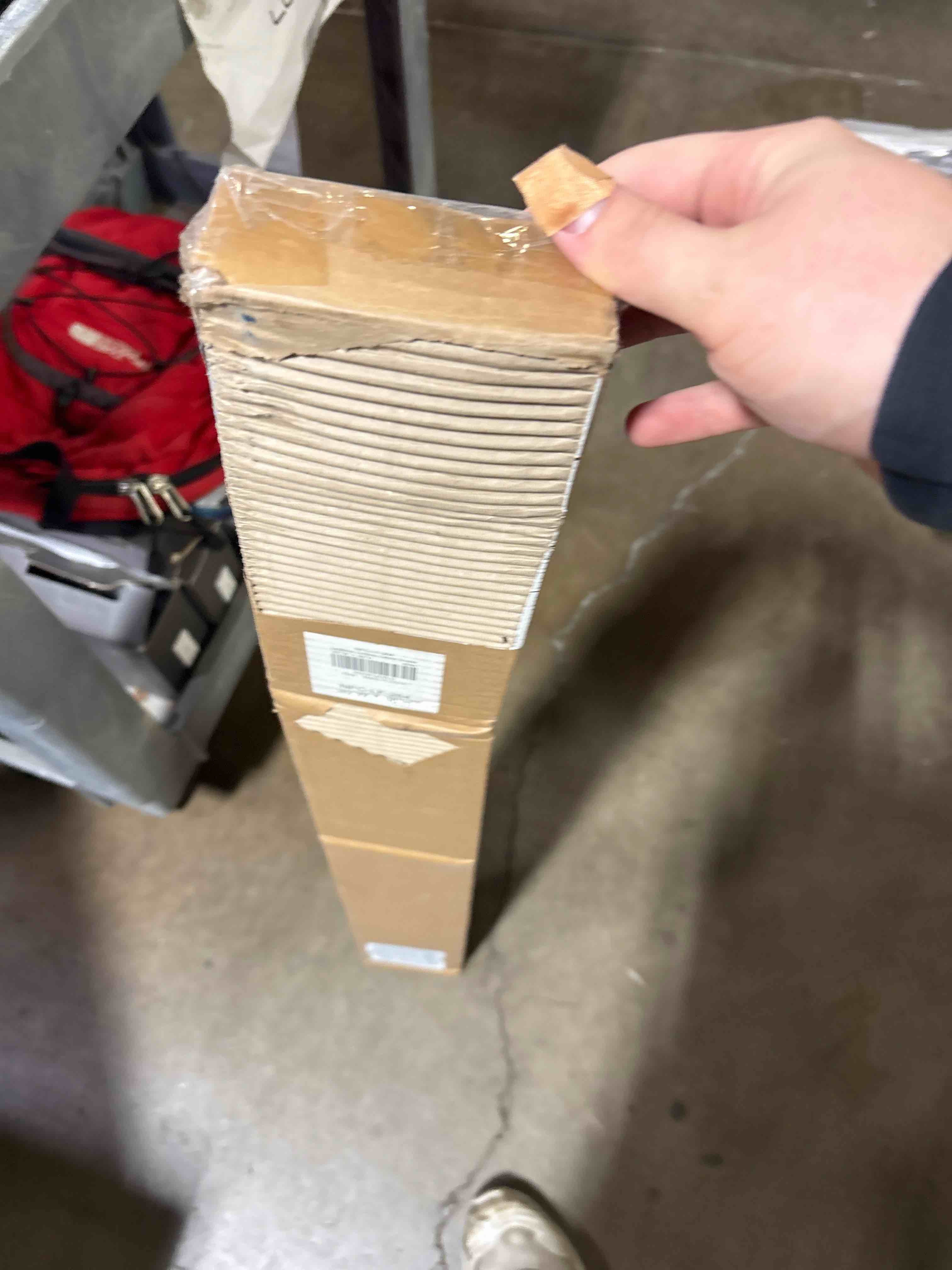 https://s3.amazonaws.com/lotting-images-prod/phillipi/PPE3512568_1760022027986.jpeg