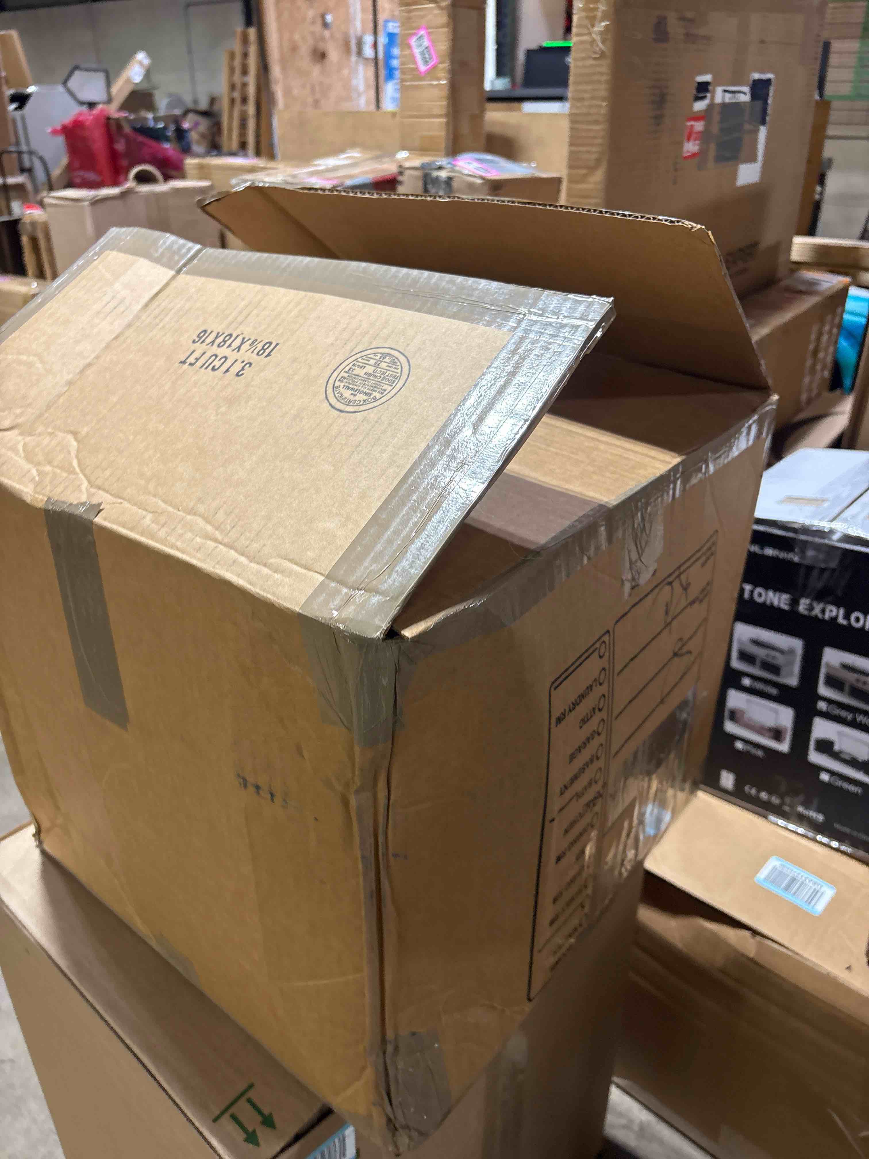 https://s3.amazonaws.com/lotting-images-prod/phillipi/PPE3512570_1760022947261.jpeg