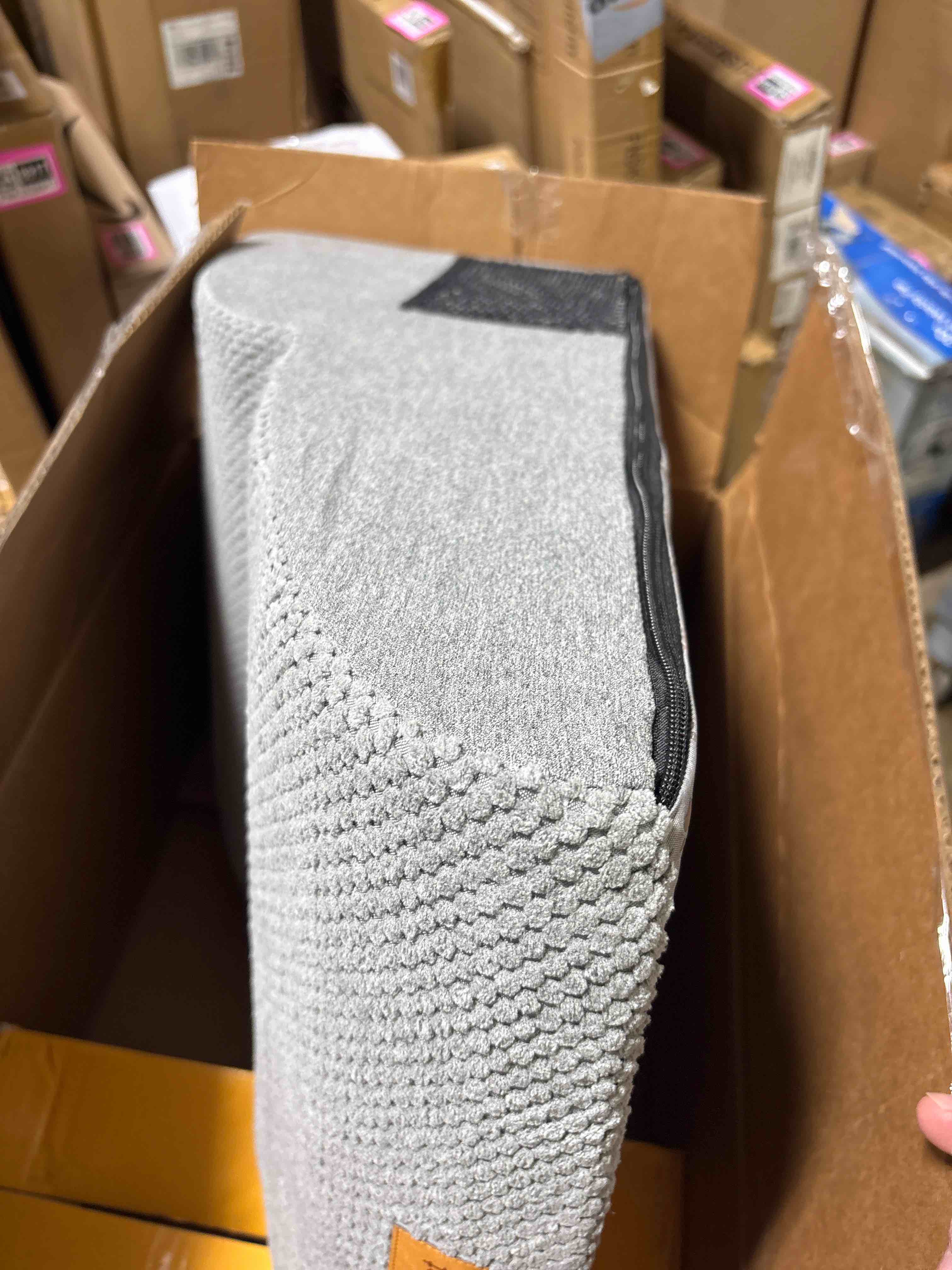 https://s3.amazonaws.com/lotting-images-prod/phillipi/PPE3512571_1760023086489.jpeg