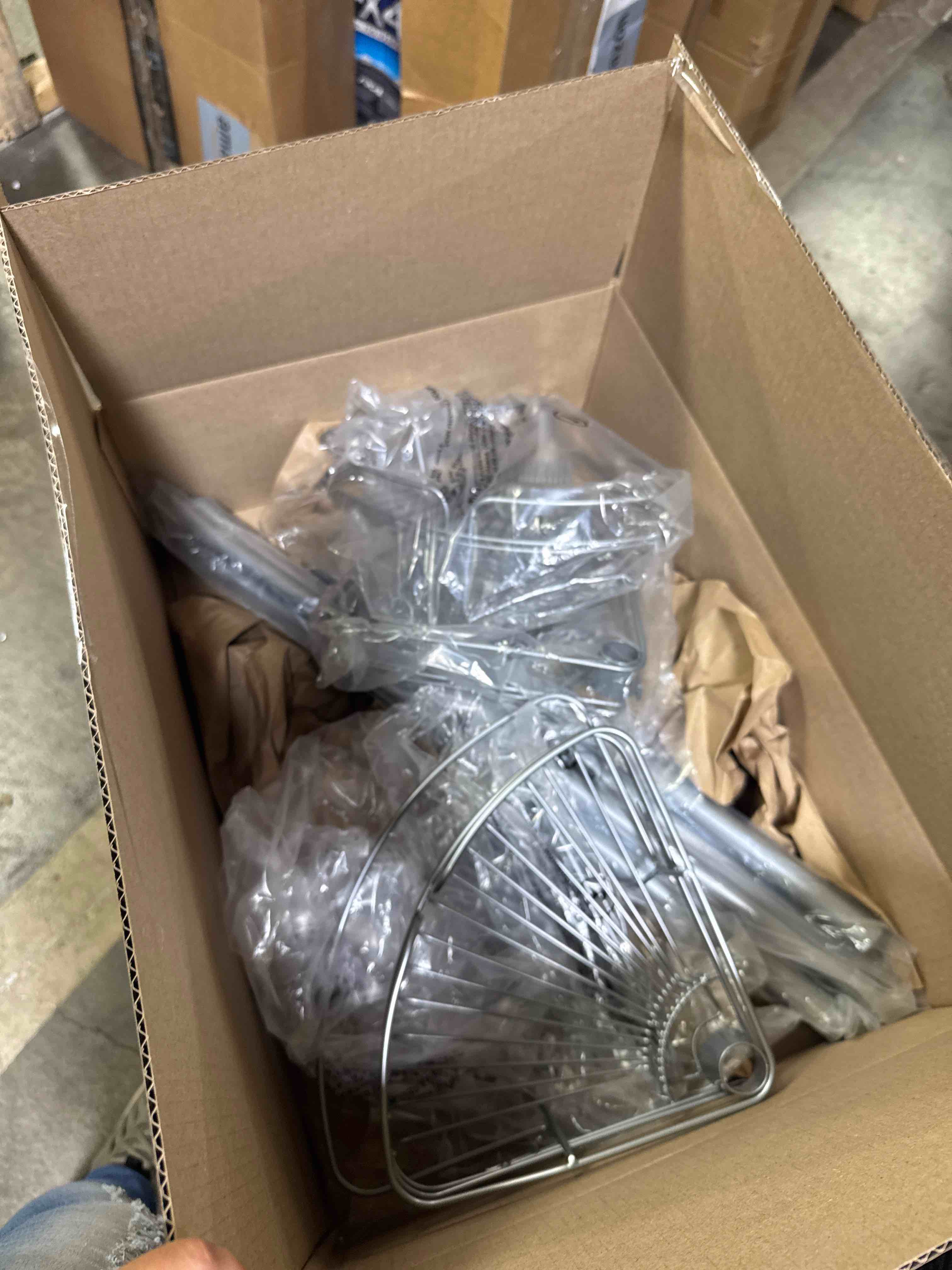 https://s3.amazonaws.com/lotting-images-prod/phillipi/PPE3512623_1760018425483.jpeg