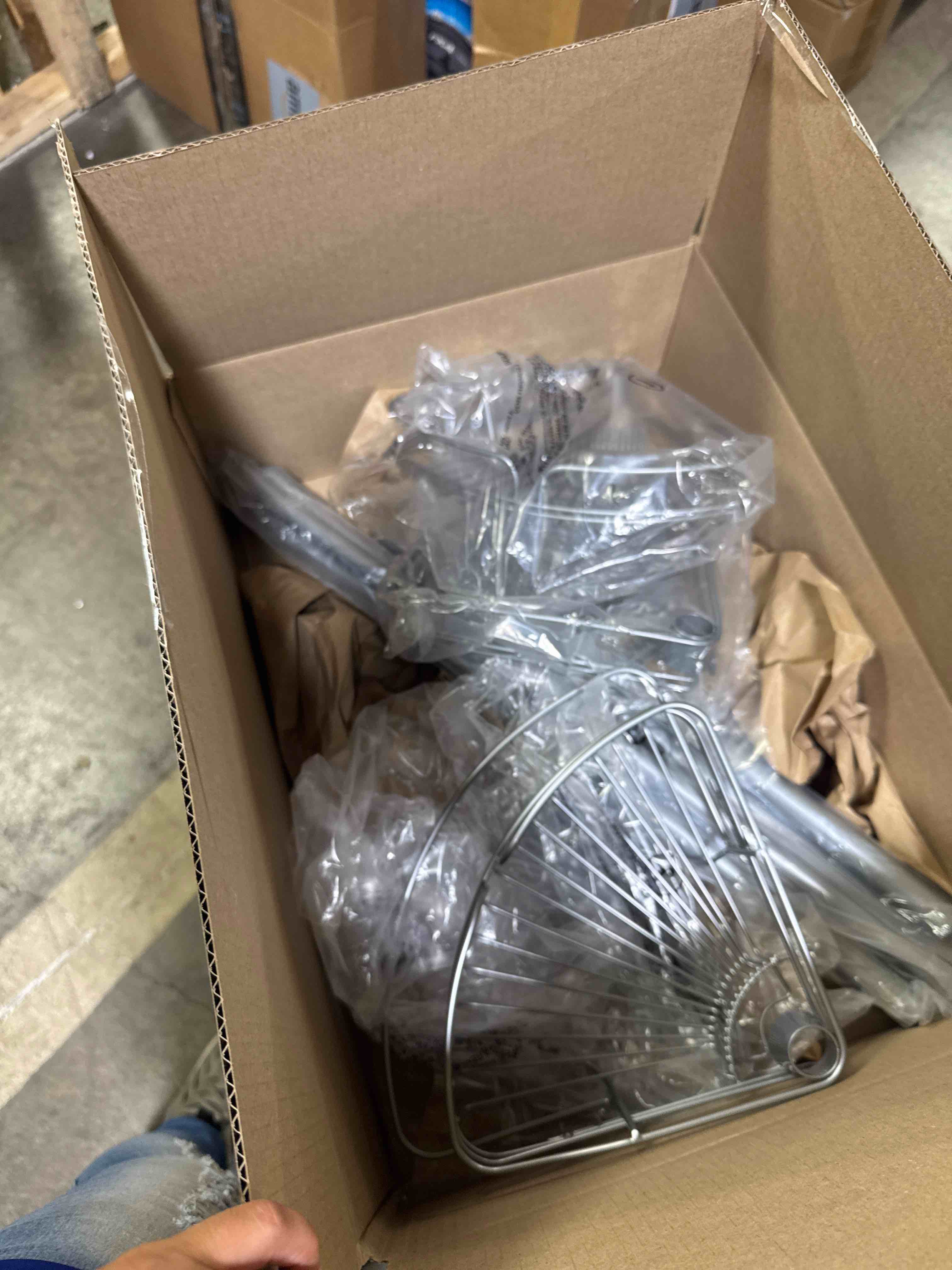 https://s3.amazonaws.com/lotting-images-prod/phillipi/PPE3512623_1760018426348.jpeg