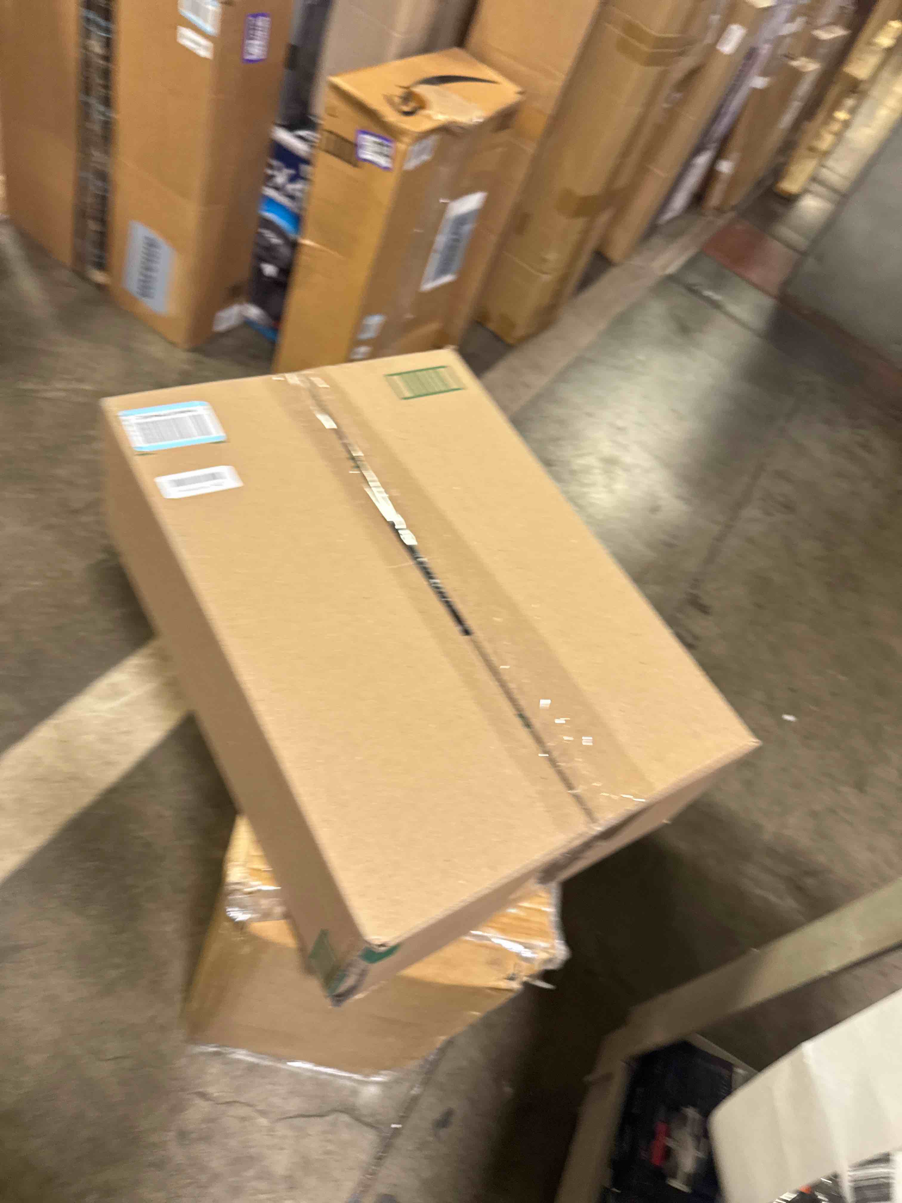 https://s3.amazonaws.com/lotting-images-prod/phillipi/PPE3512623_1760018435289.jpeg