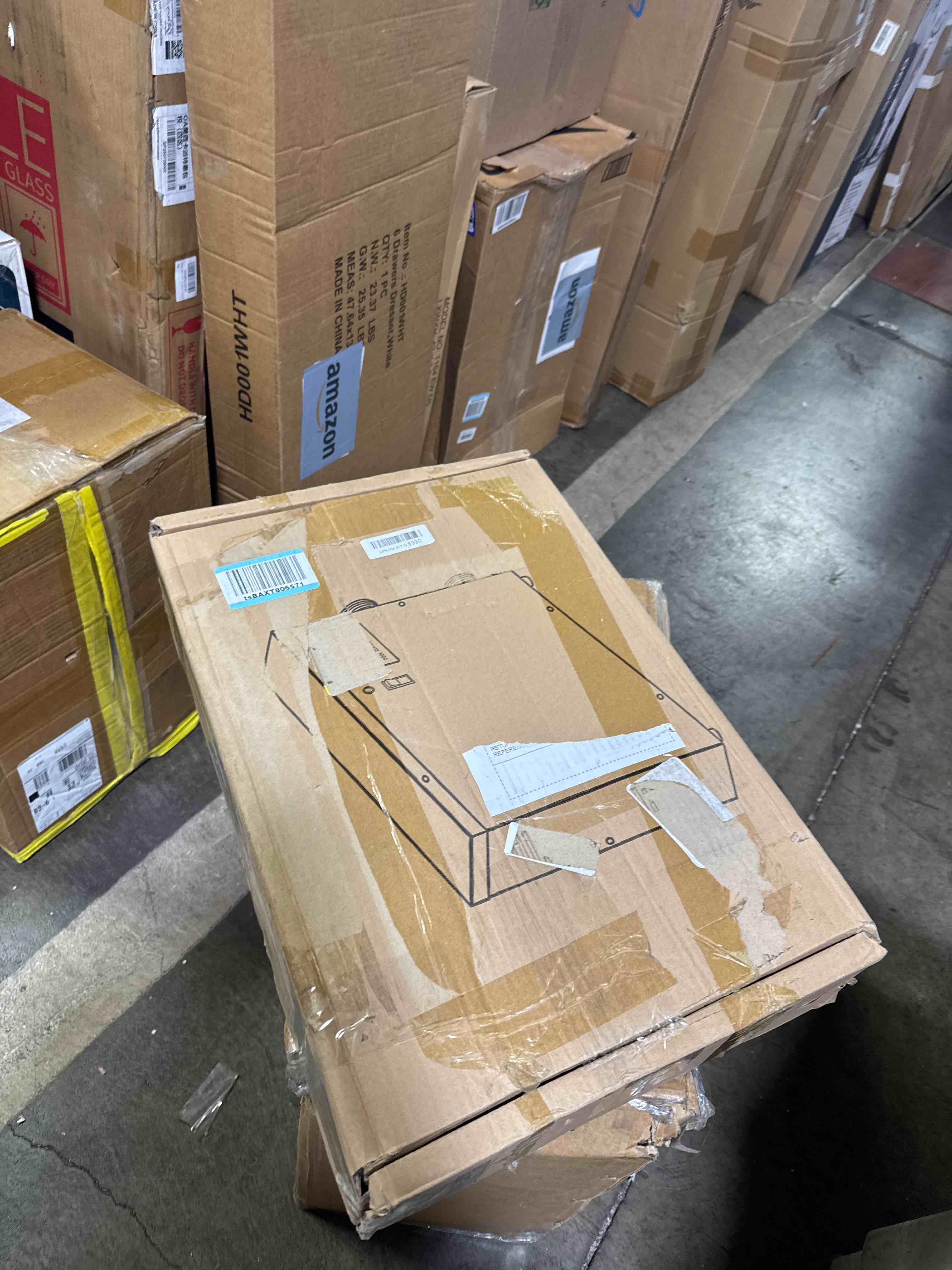 https://s3.amazonaws.com/lotting-images-prod/phillipi/PPE3512638_1760019956540.jpeg