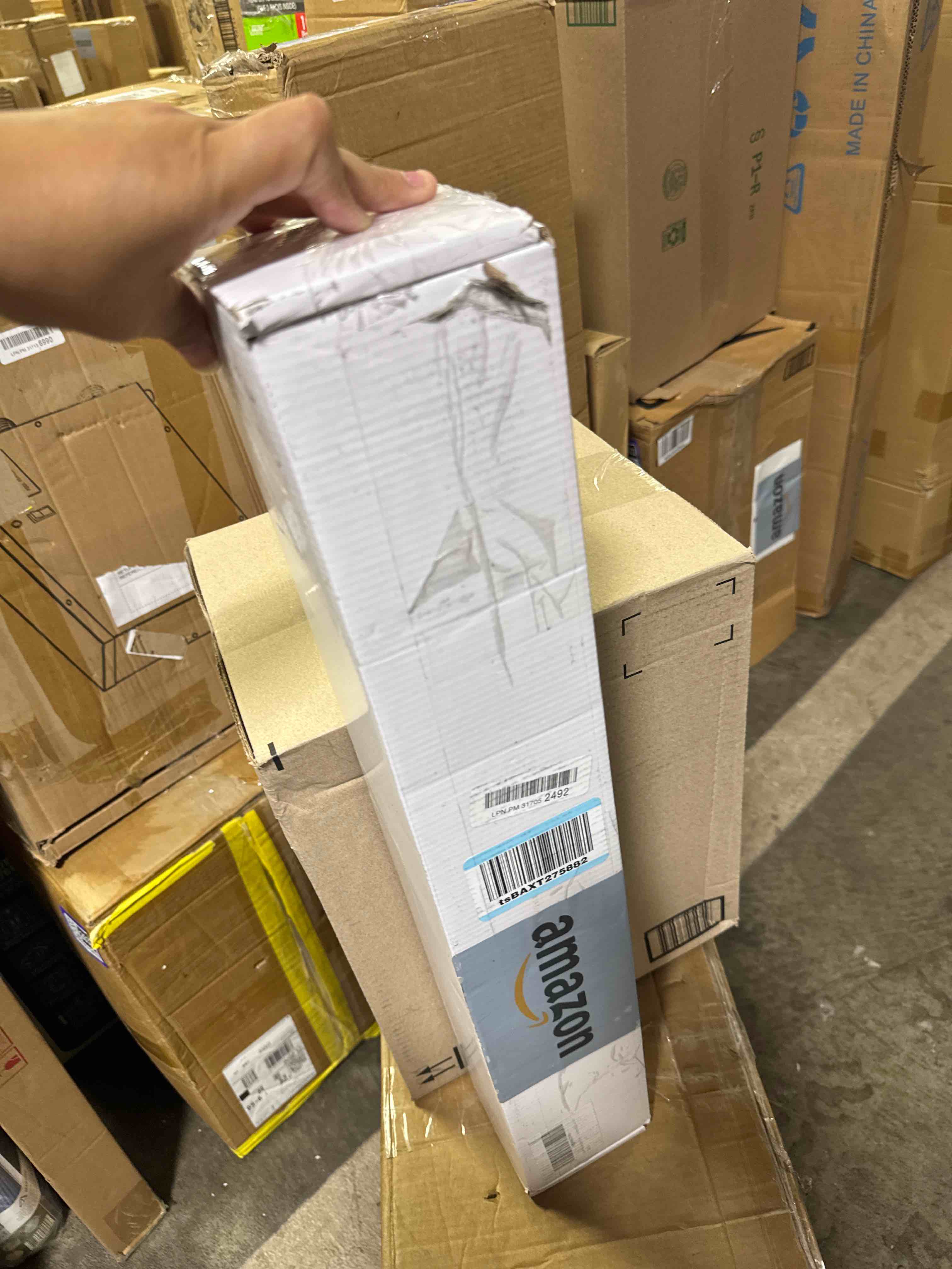 https://s3.amazonaws.com/lotting-images-prod/phillipi/PPE3512647_1760020813229.jpeg