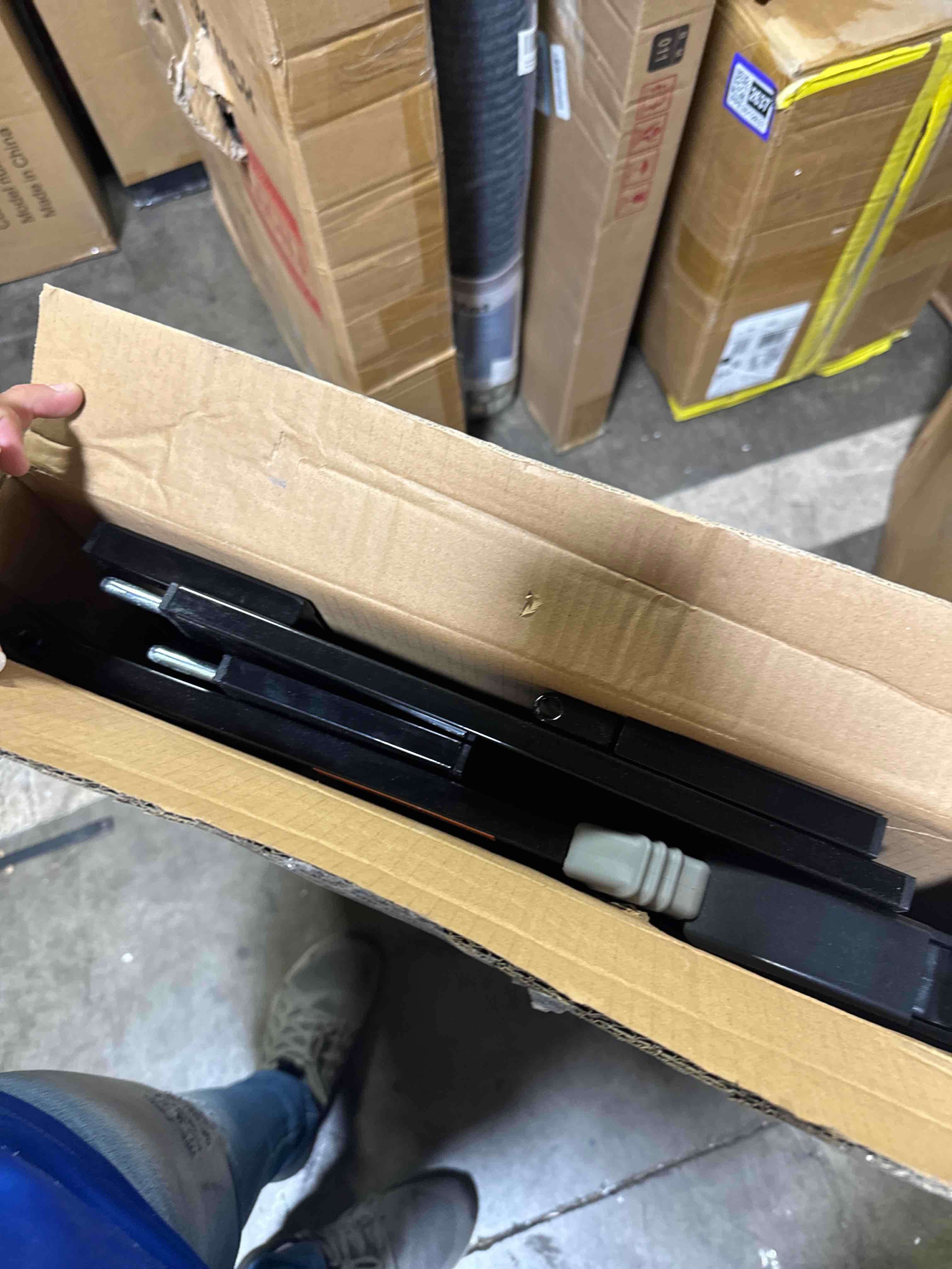 https://s3.amazonaws.com/lotting-images-prod/phillipi/PPE3512649_1760021031183.jpeg