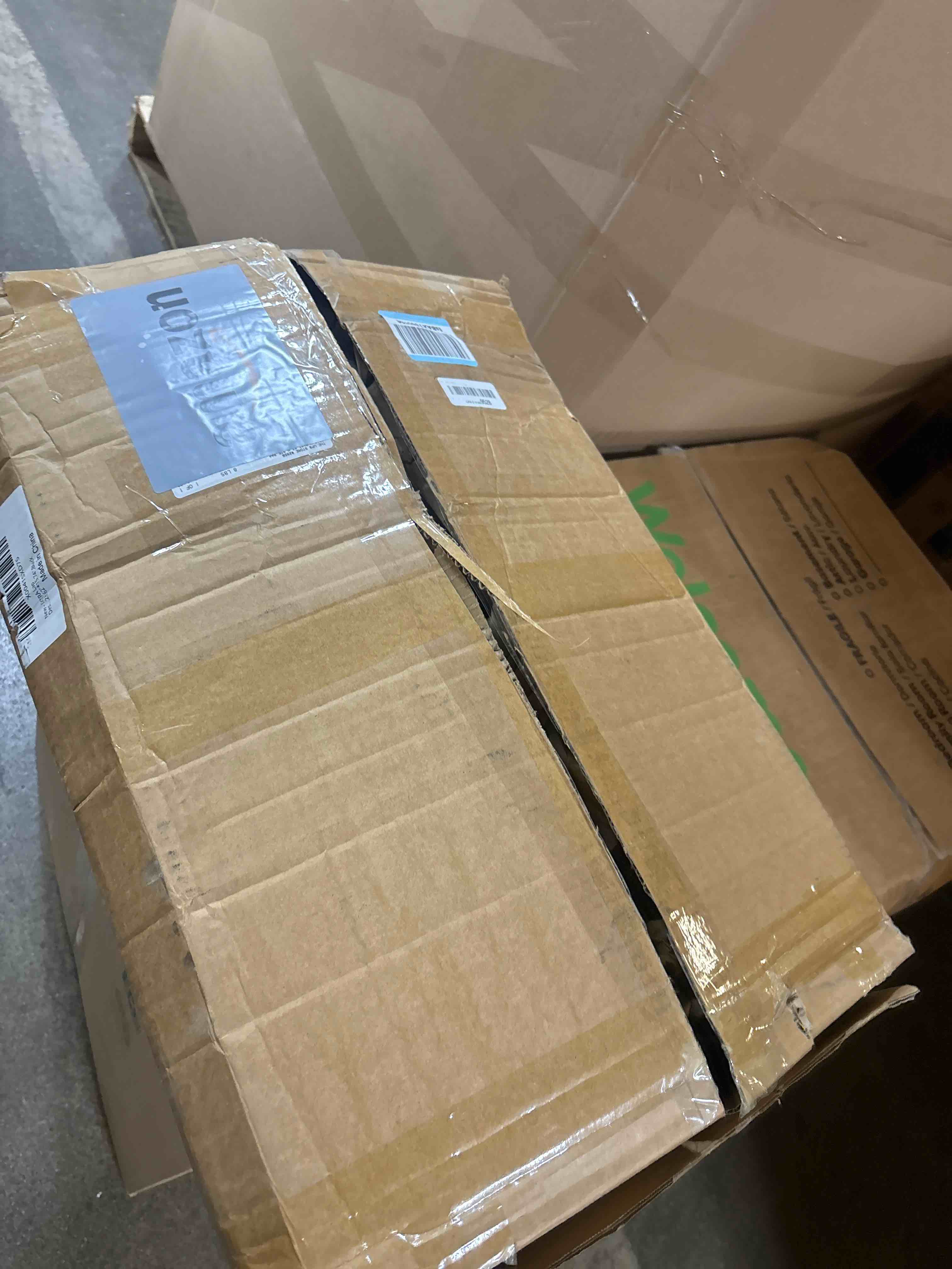 https://s3.amazonaws.com/lotting-images-prod/phillipi/PPE3512853_1760554692824.jpeg