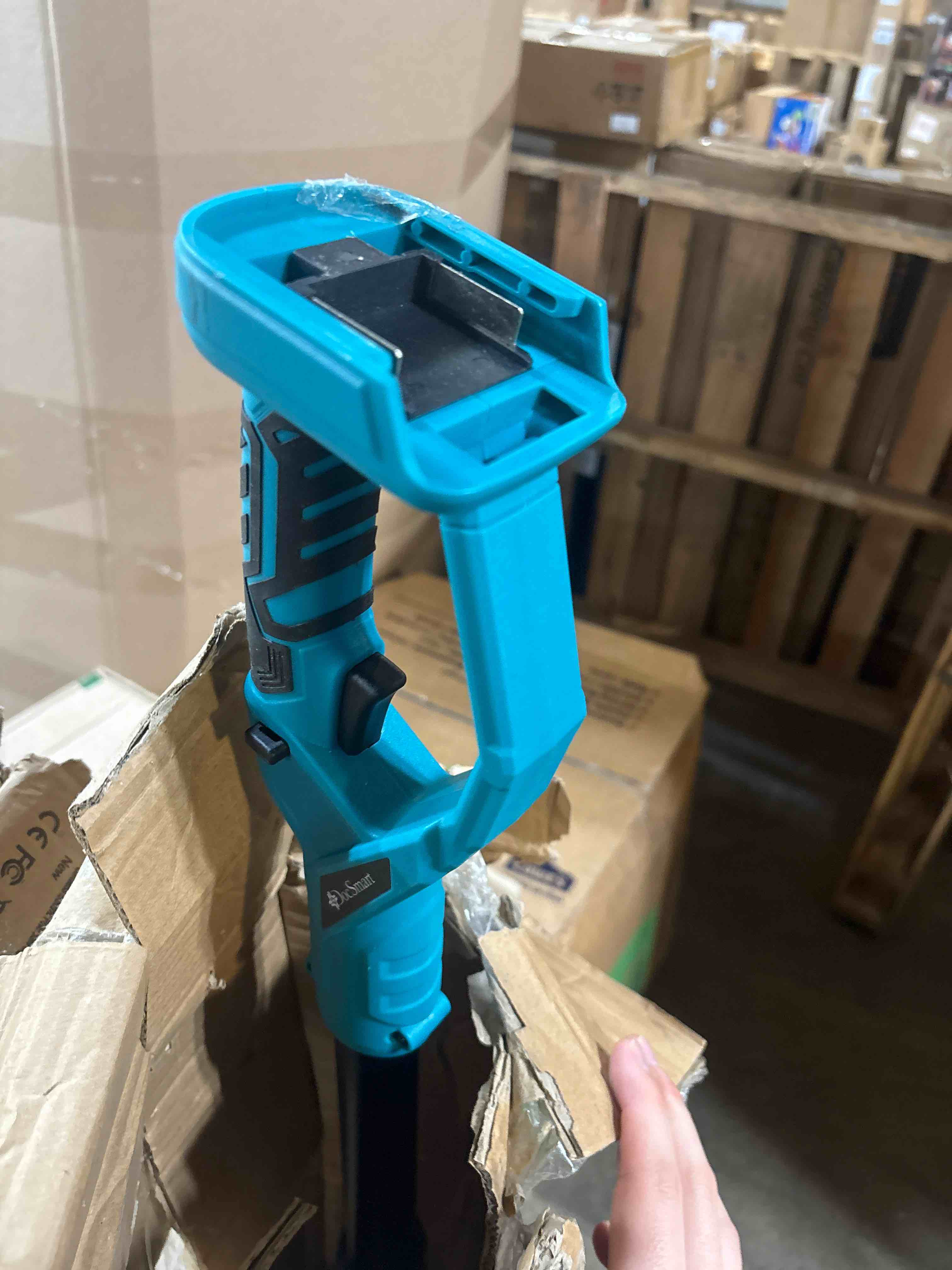 https://s3.amazonaws.com/lotting-images-prod/phillipi/PPE3512856_1760555858999.jpeg