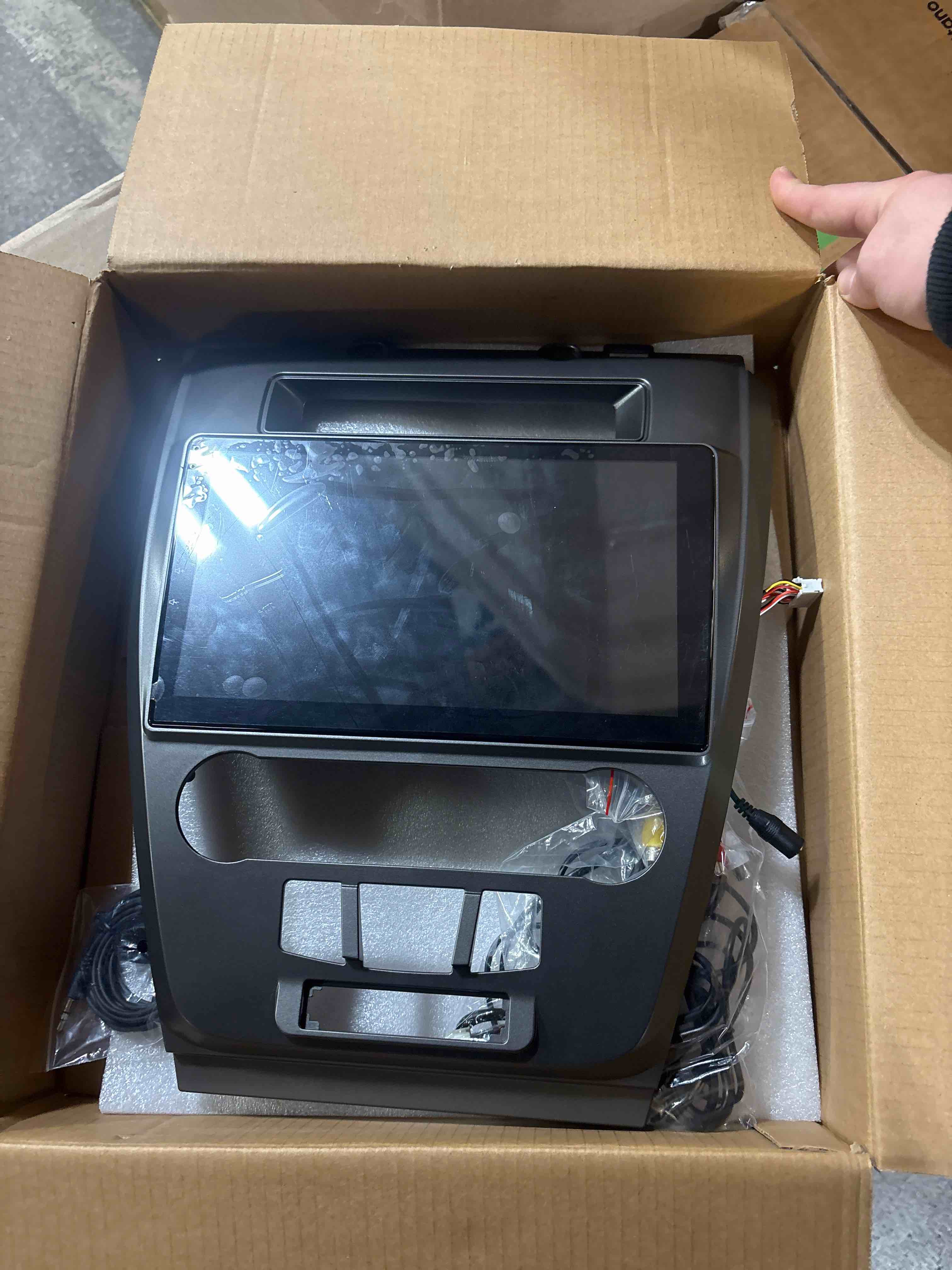 https://s3.amazonaws.com/lotting-images-prod/phillipi/PPE3512863_1760556822581.jpeg