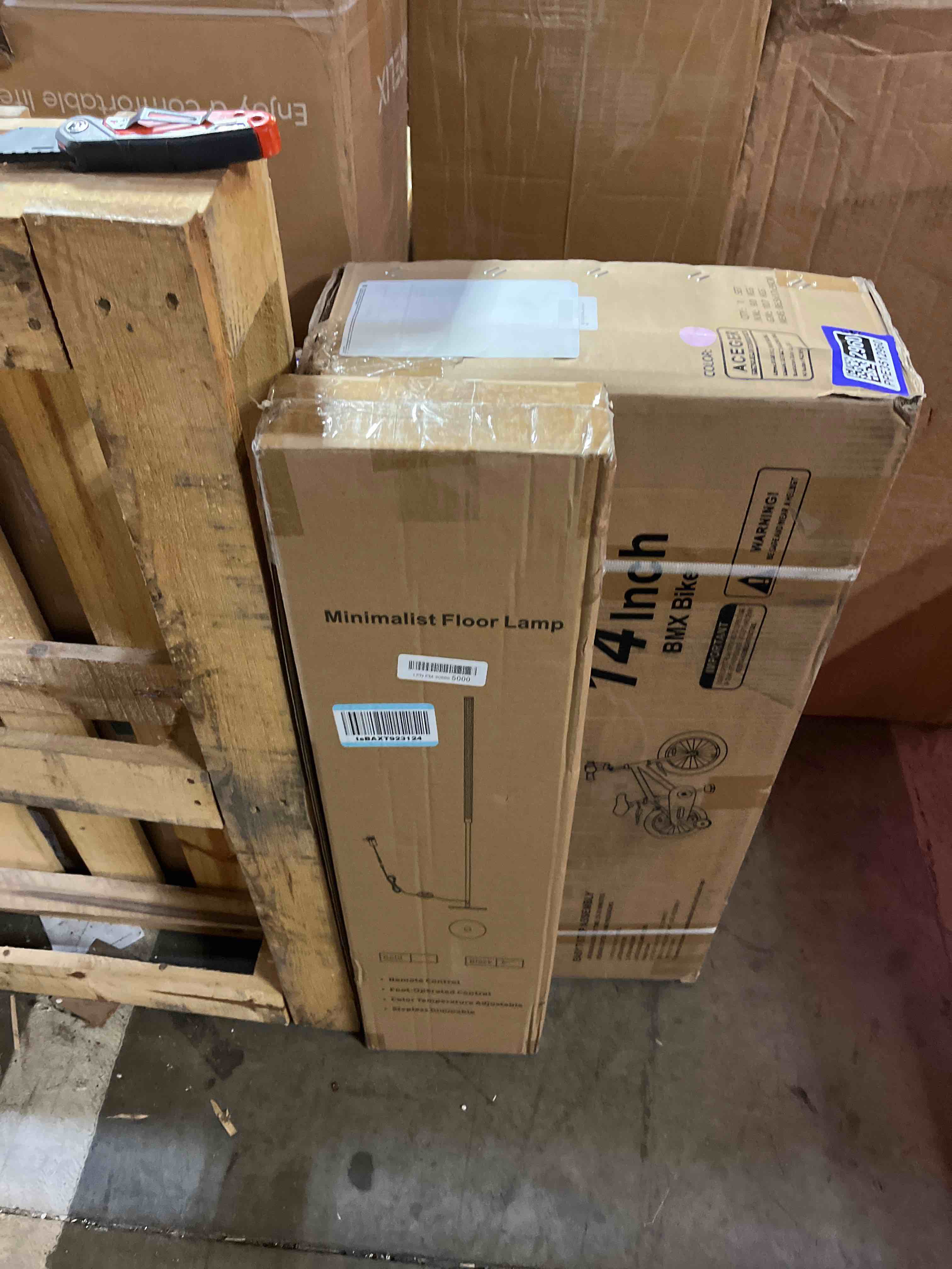 https://s3.amazonaws.com/lotting-images-prod/phillipi/PPE3512959_1760629430276.jpeg