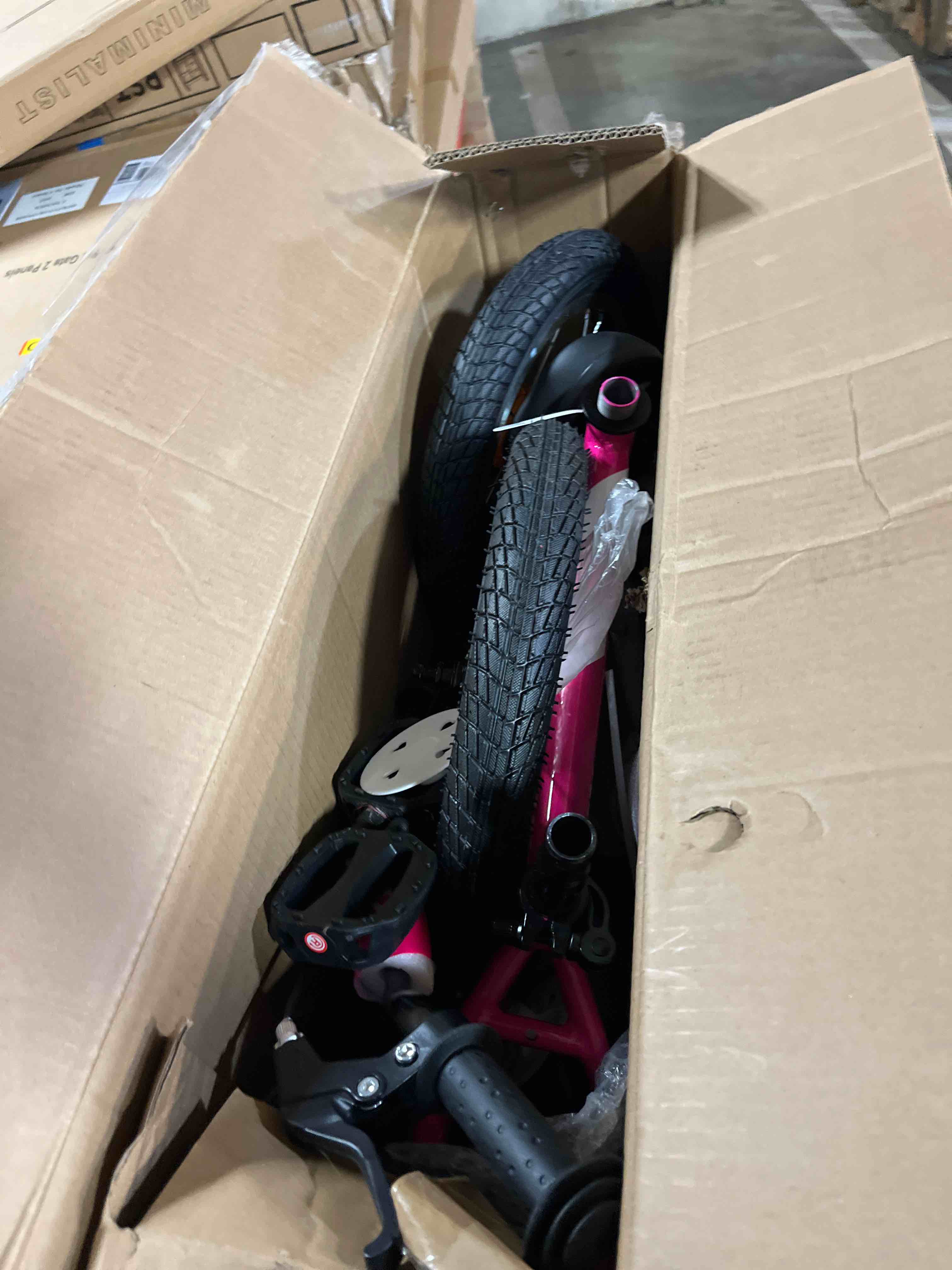https://s3.amazonaws.com/lotting-images-prod/phillipi/PPE3512960_1760629322183.jpeg