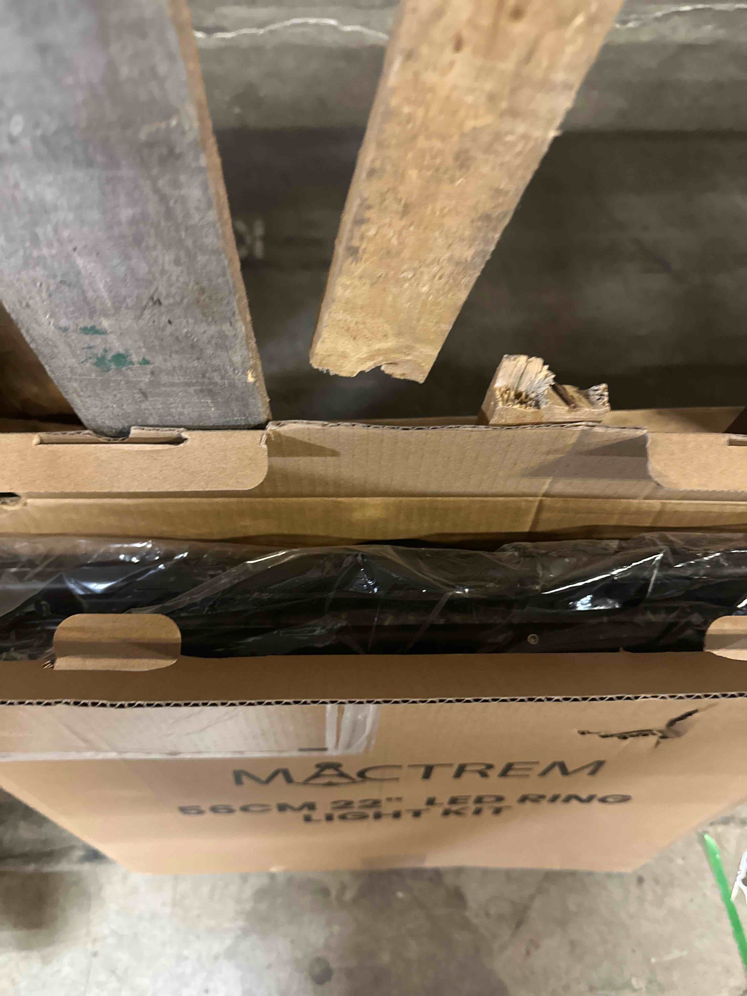 https://s3.amazonaws.com/lotting-images-prod/phillipi/PPE3513020_1760709666356.jpeg