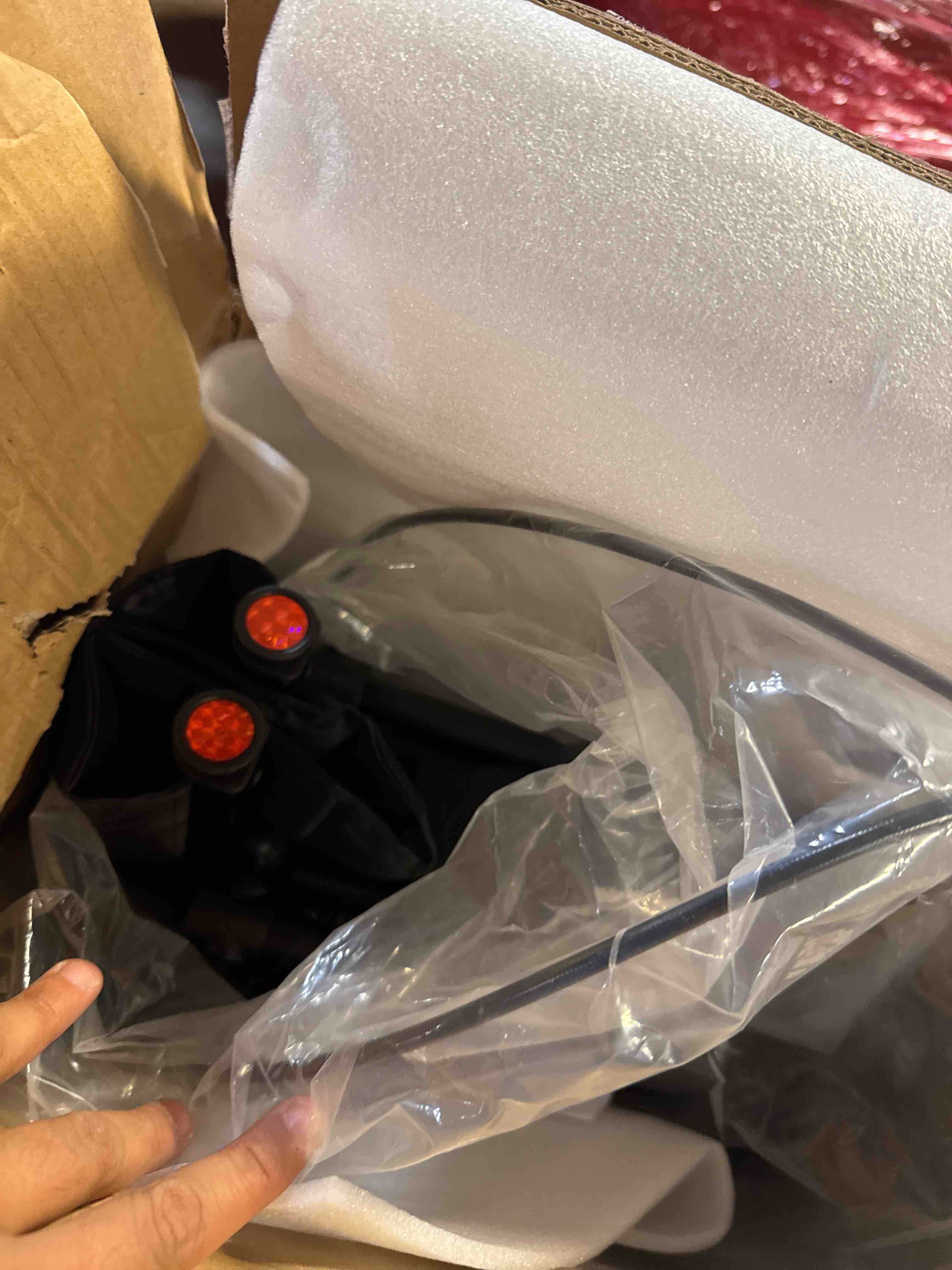 https://s3.amazonaws.com/lotting-images-prod/phillipi/PPE3513033_1760714130271.jpeg